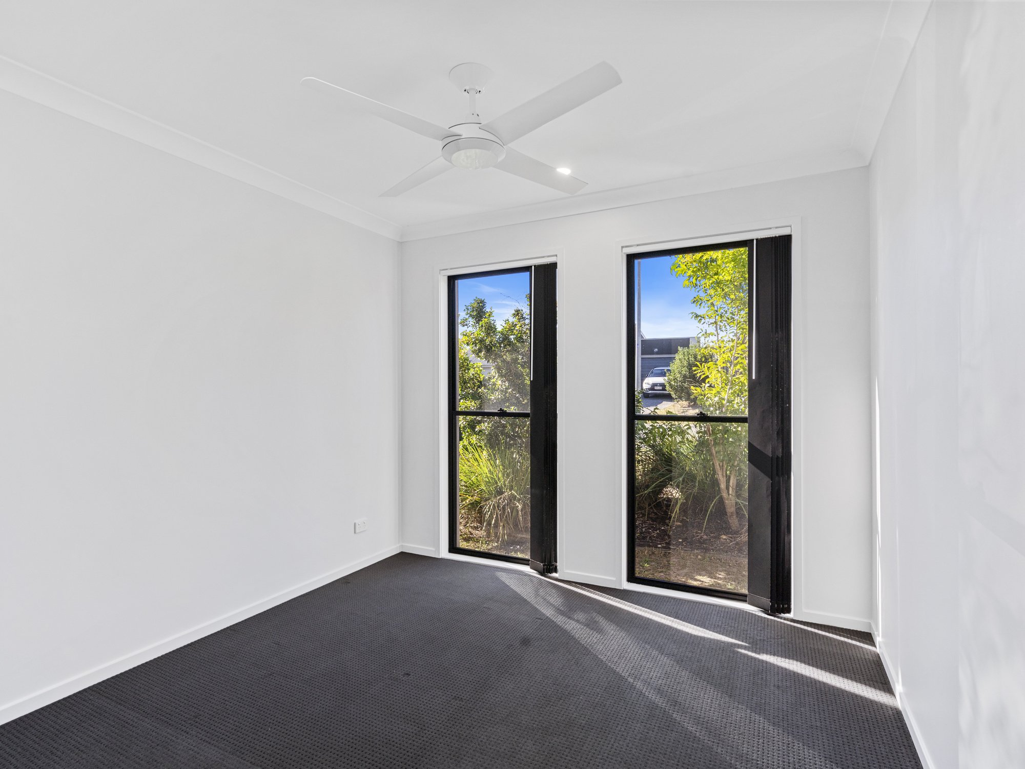 012_Open2view_ID958219-_P__14_Merino_Street.jpg
