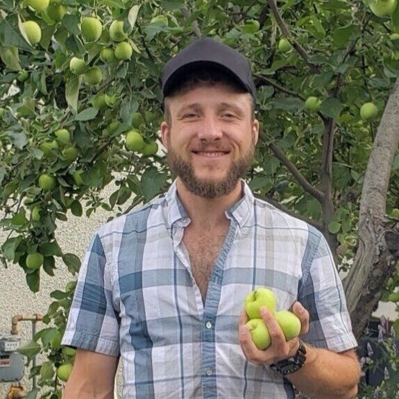 Joshua Apple Tree Headshot.jpeg