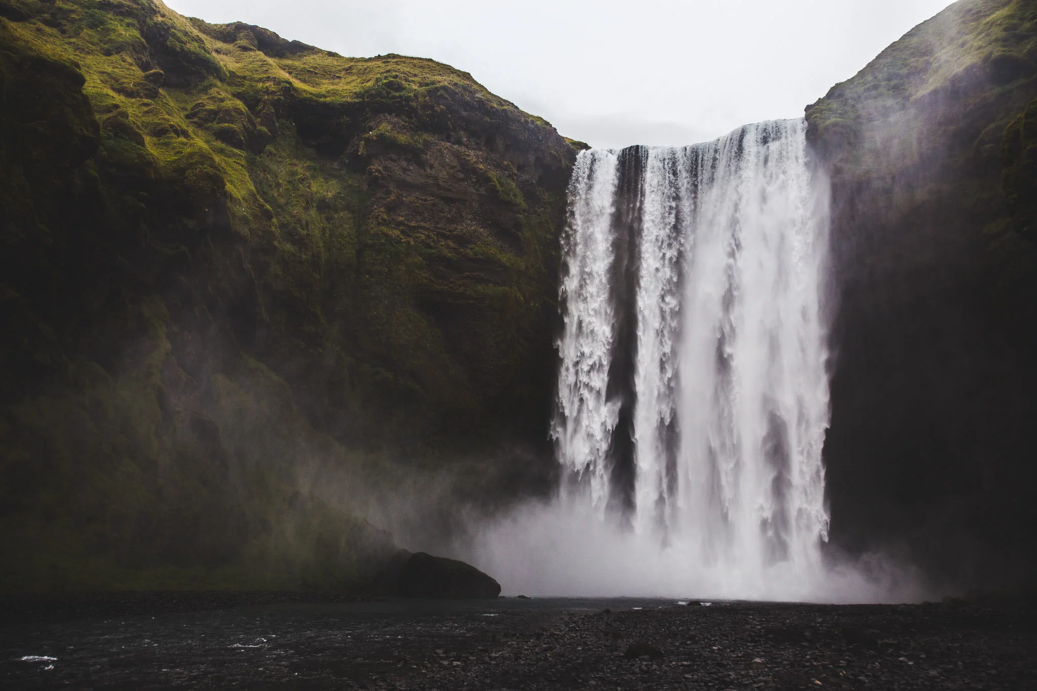 20_Landscape_Cherihan Photography_Iceland_Waterfall_Skogafoss.jpg