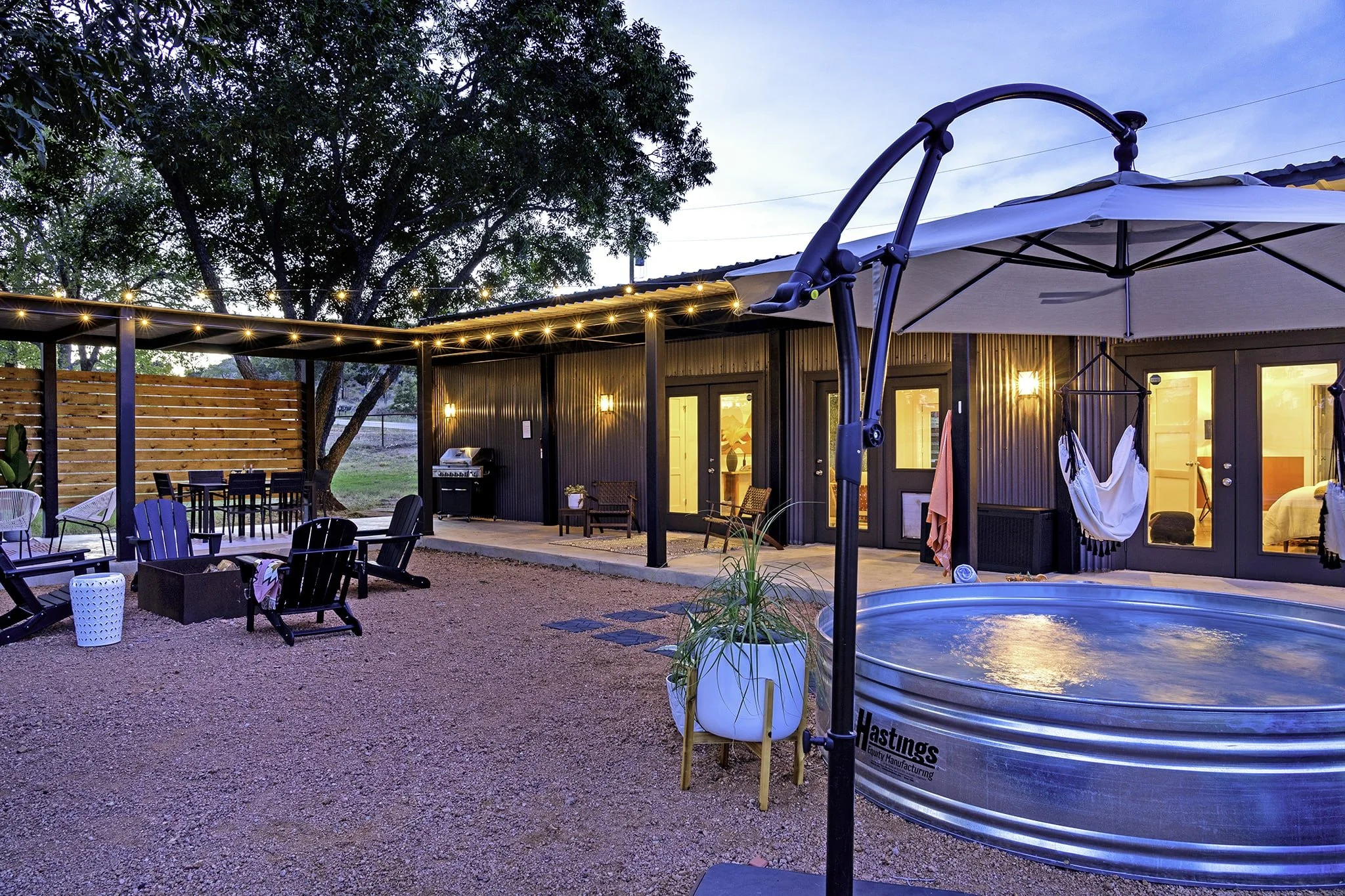 DogFriendly Guide to Fredericksburg, TX — Heavenly Hosts