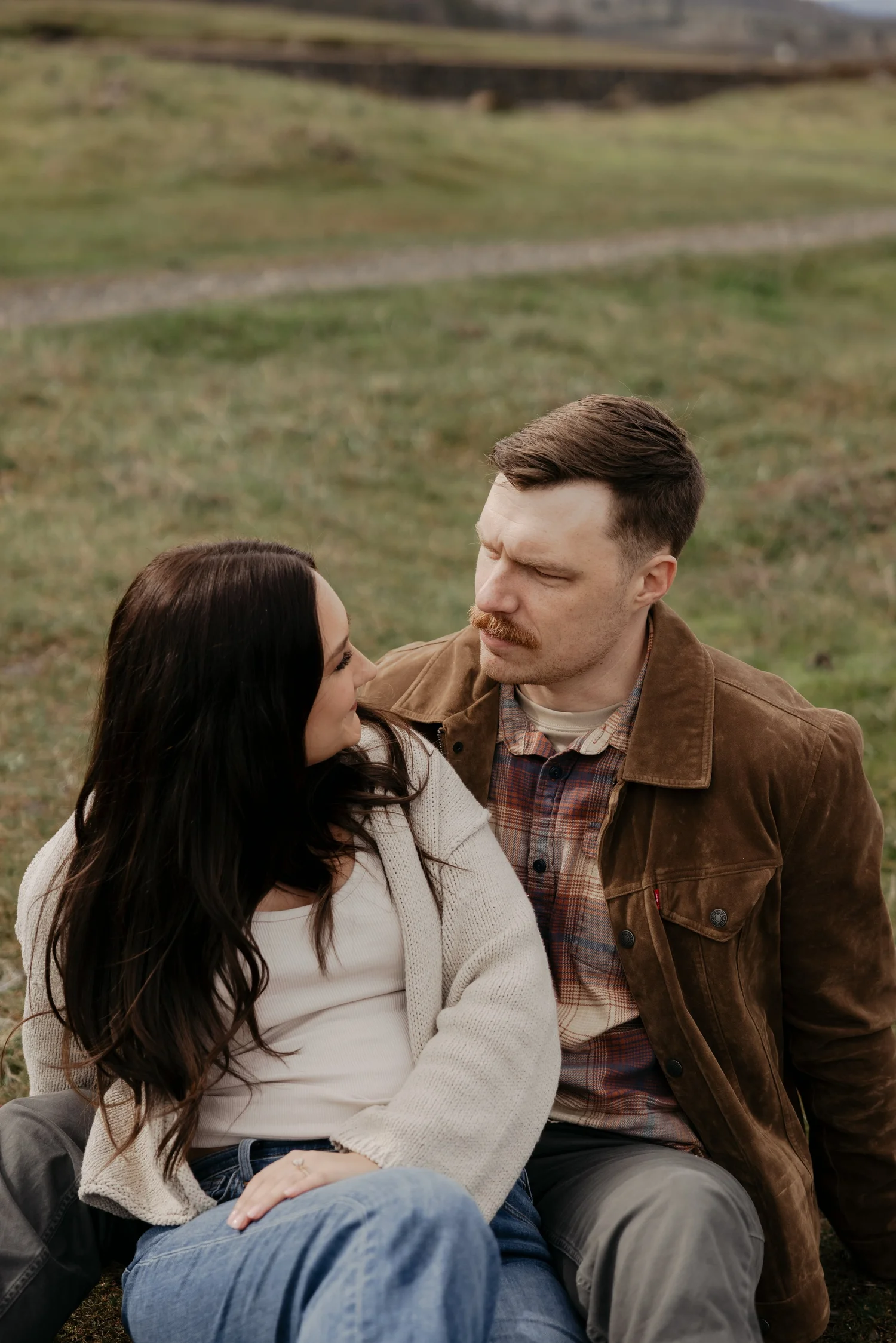 Columbia Gorge Dreamy Engagement Session