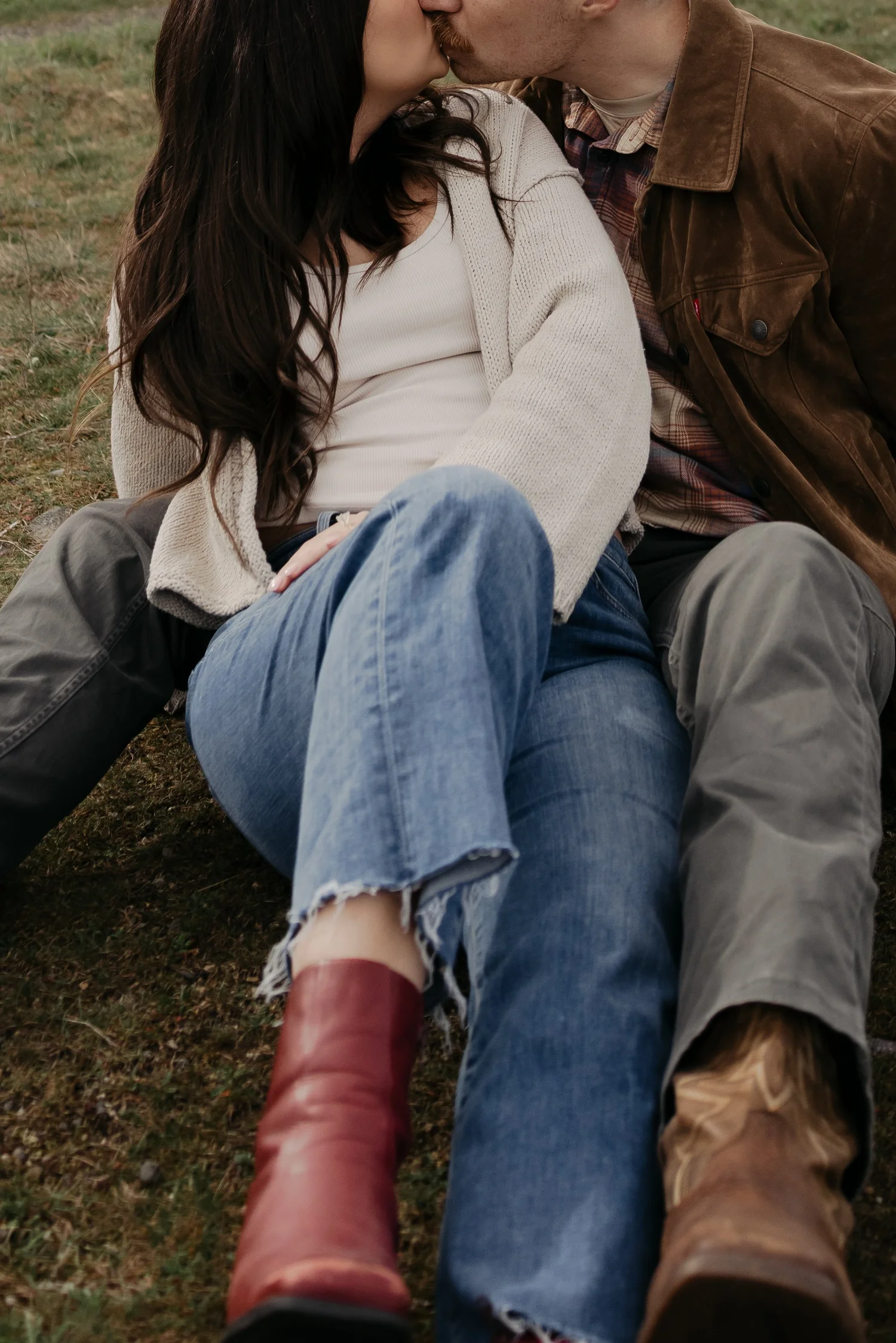 Columbia Gorge Dreamy Engagement Session