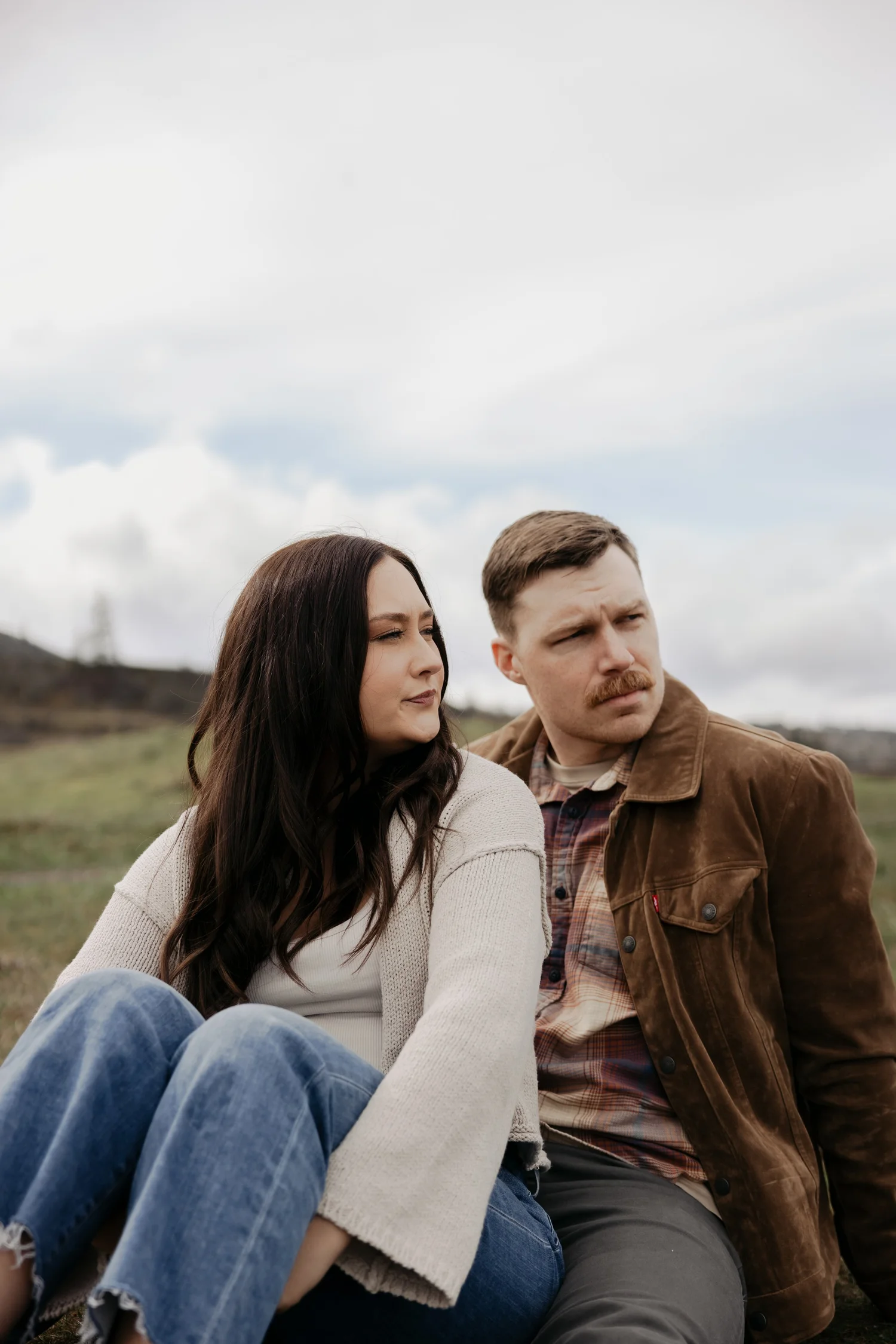 Columbia Gorge Dreamy Engagement Session