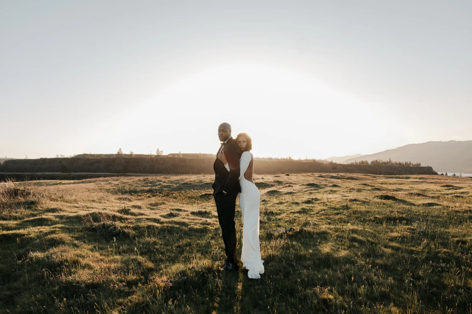 Columbia River Gorge Engagement Session at Golden Hour | Sabrina & Dennis