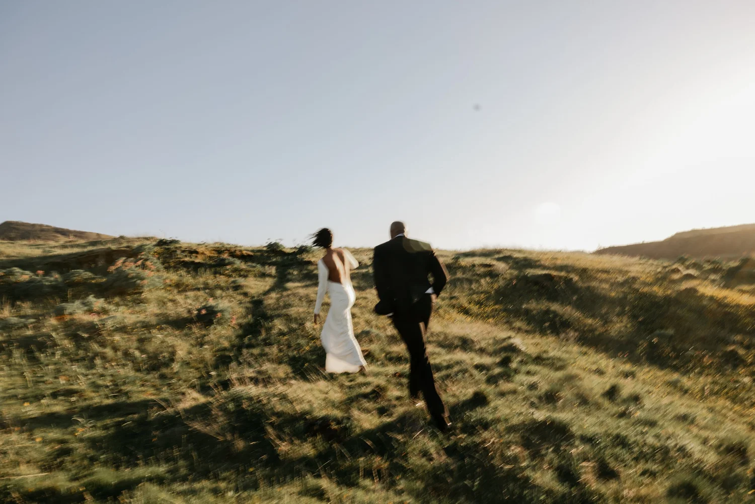 Columbia River Gorge Engagement Session at Golden Hour | Sabrina & Dennis