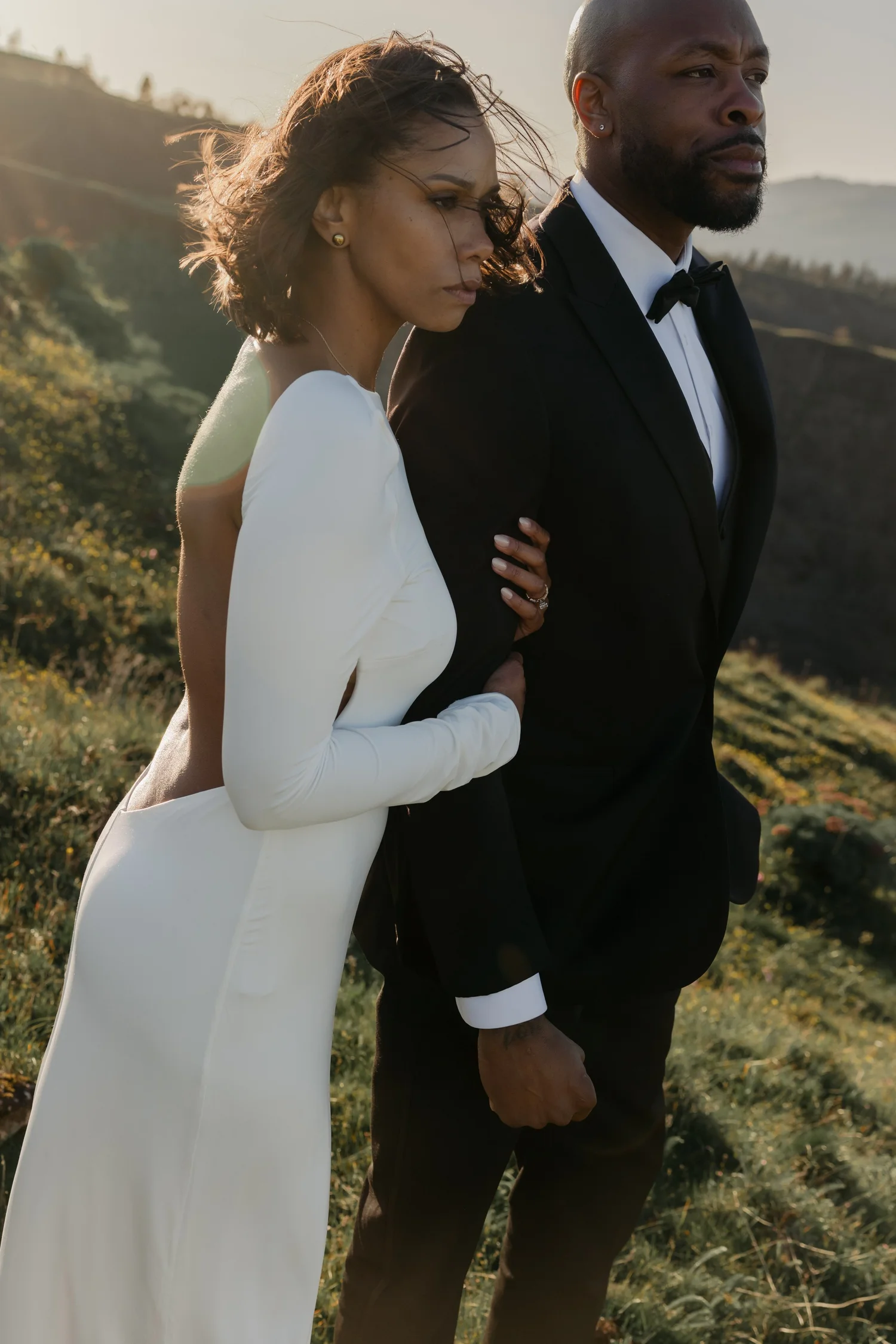 Columbia River Gorge Engagement Session at Golden Hour | Sabrina & Dennis