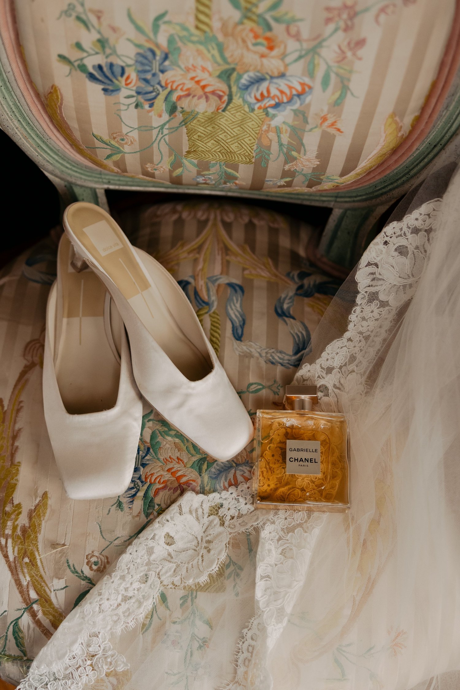 Wedding photo by Kara Langley