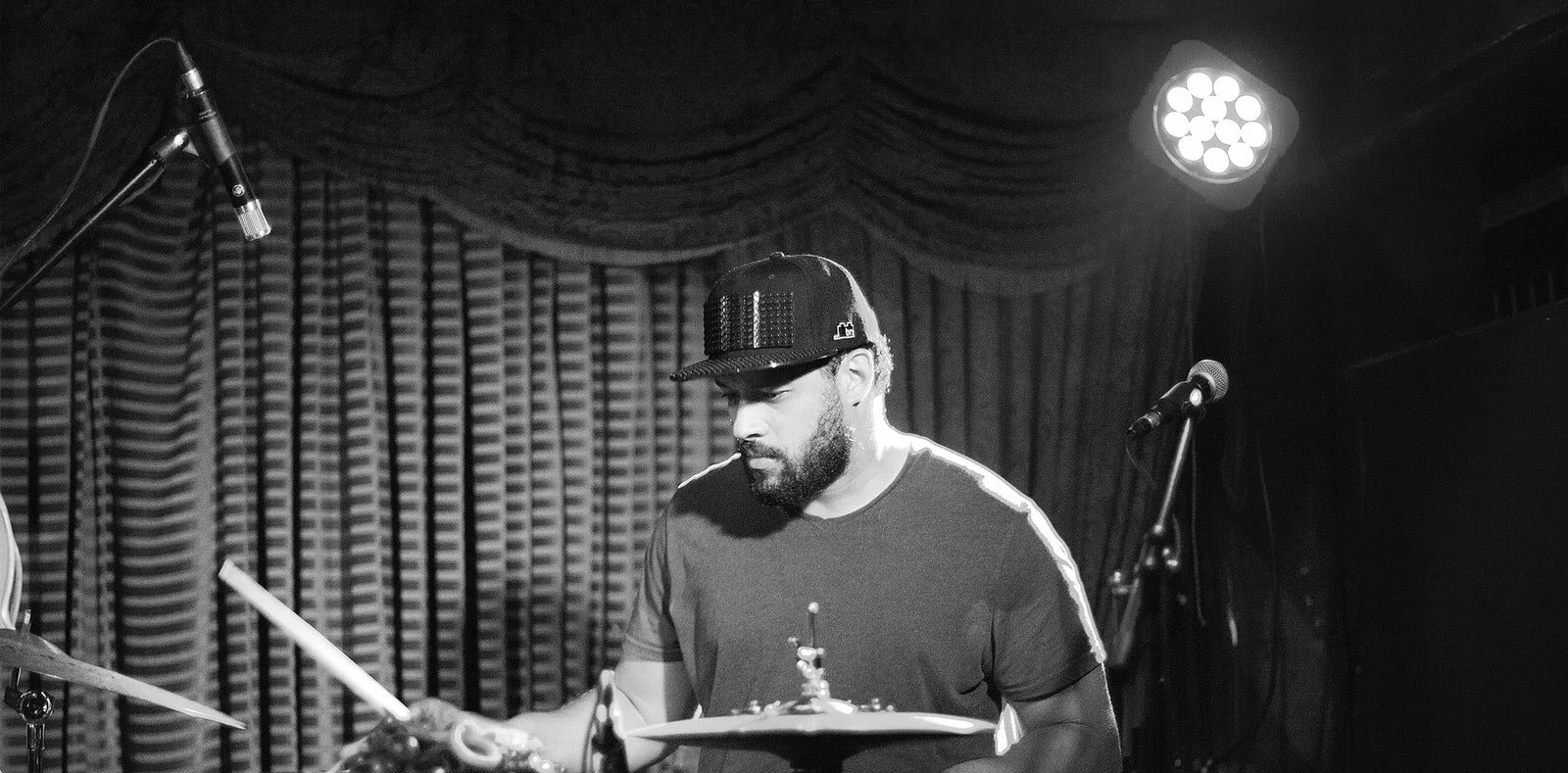 Makaya McCraven in-depth feature in Wax Poetics Magazine 