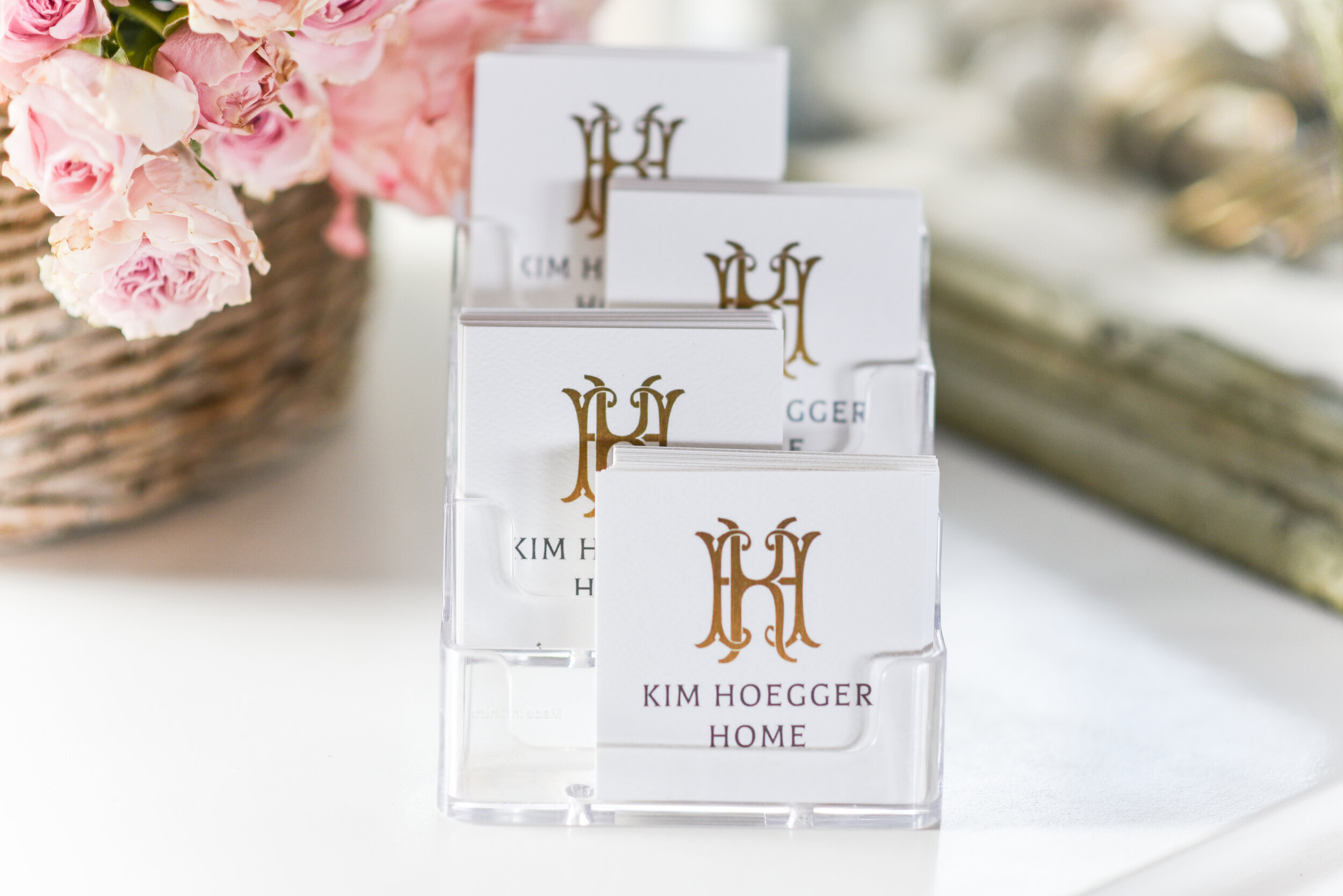 kim-hoegger-home-round-top-business-card-display-4.jpg