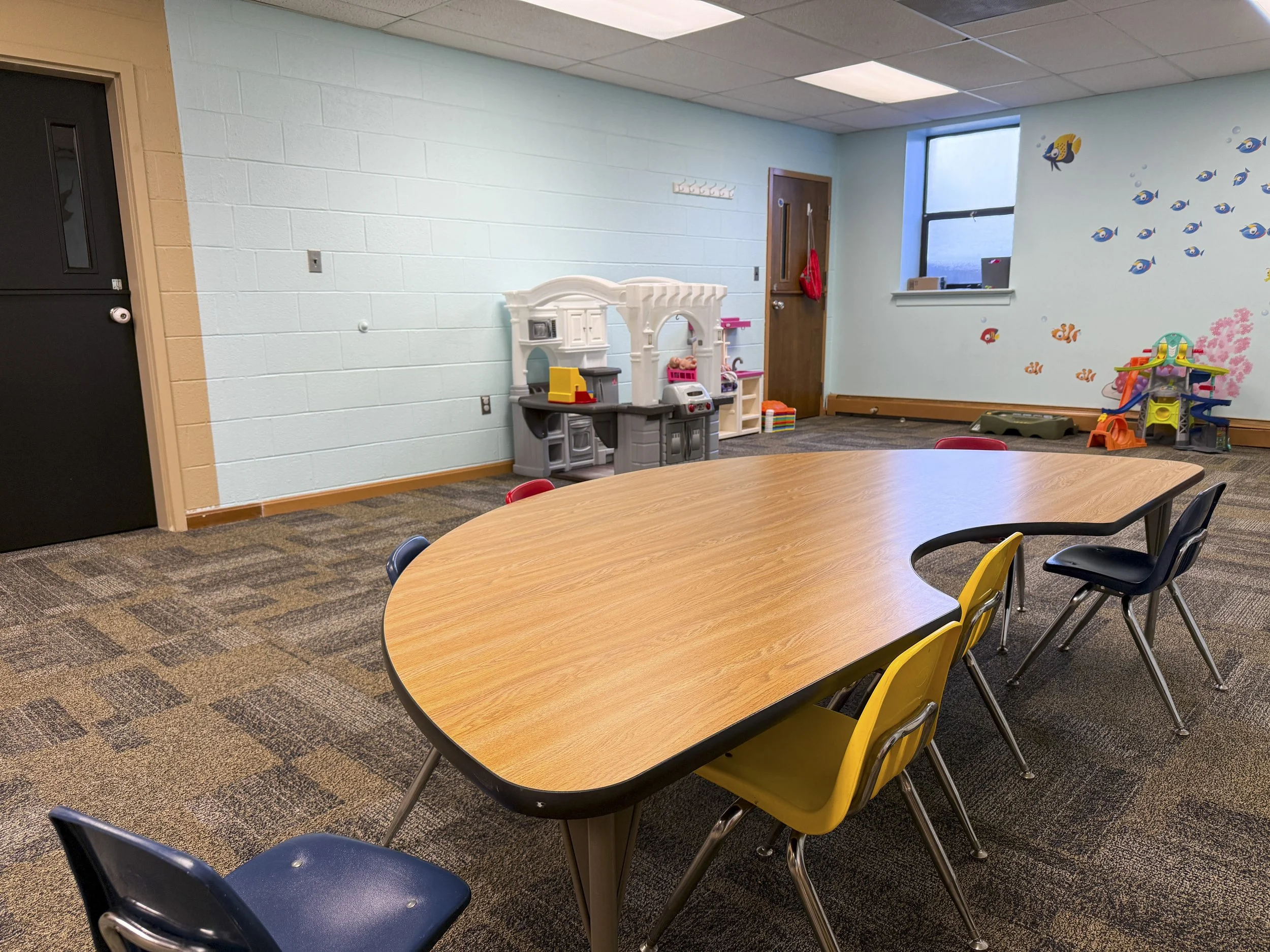 45sRoom2.JPG