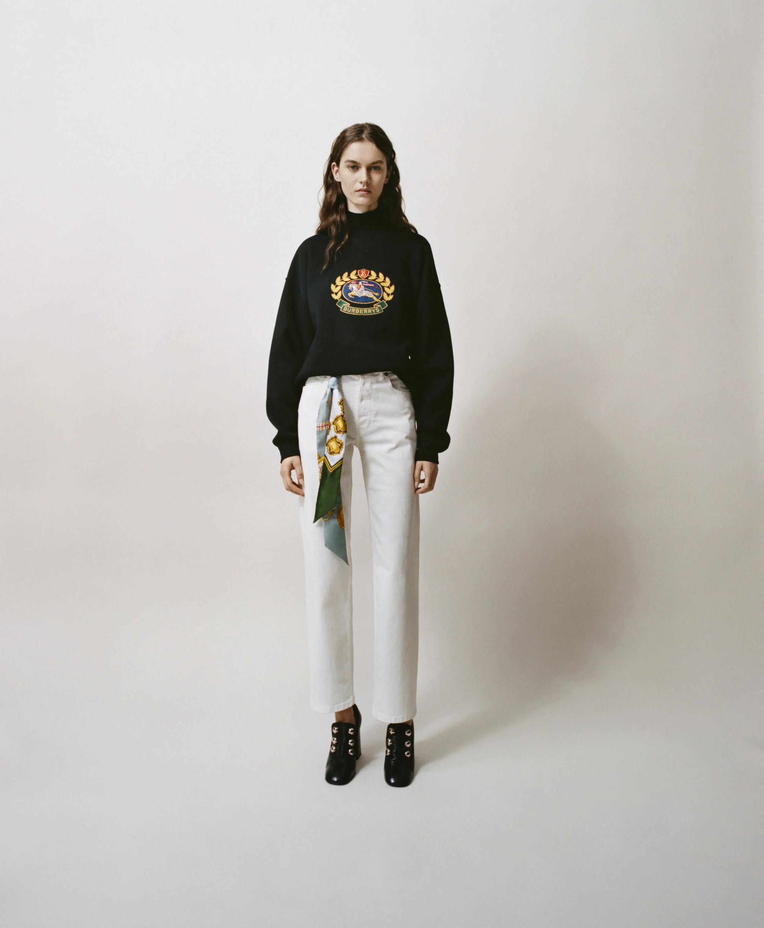 LE_Burberry_3194_5FIN.jpg