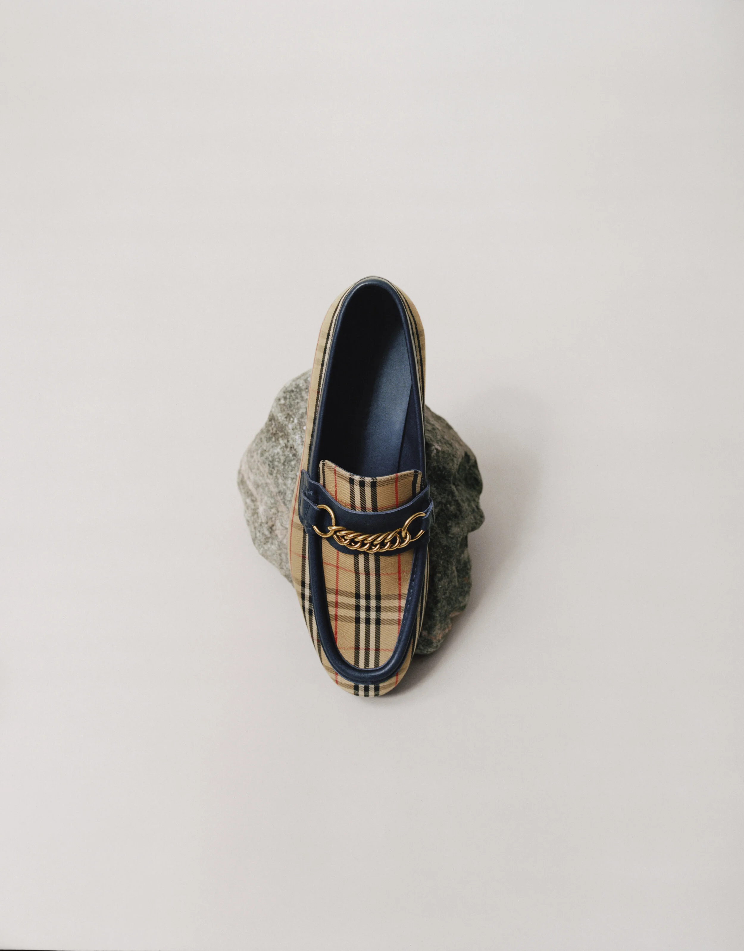 LE_Burberry_3268 FIN.jpg