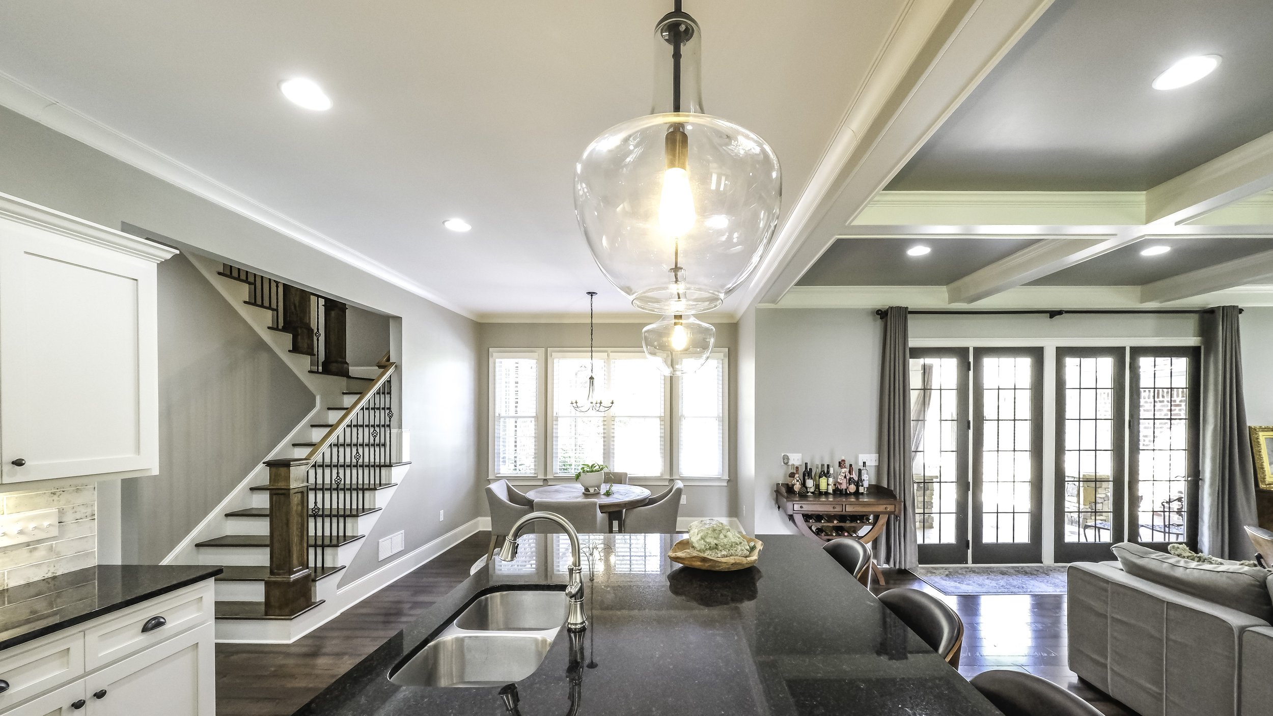 Kitchen to Breakfast Area.jpg