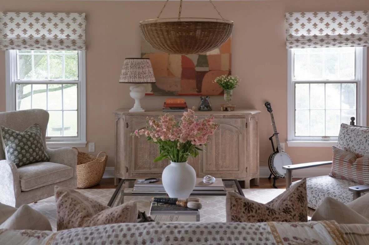 The most cozy charming room for one of our oldest clients. We love this space and the family who lives in it. Happy Halloween everyone 🎃 📷: @rmcginnphoto
