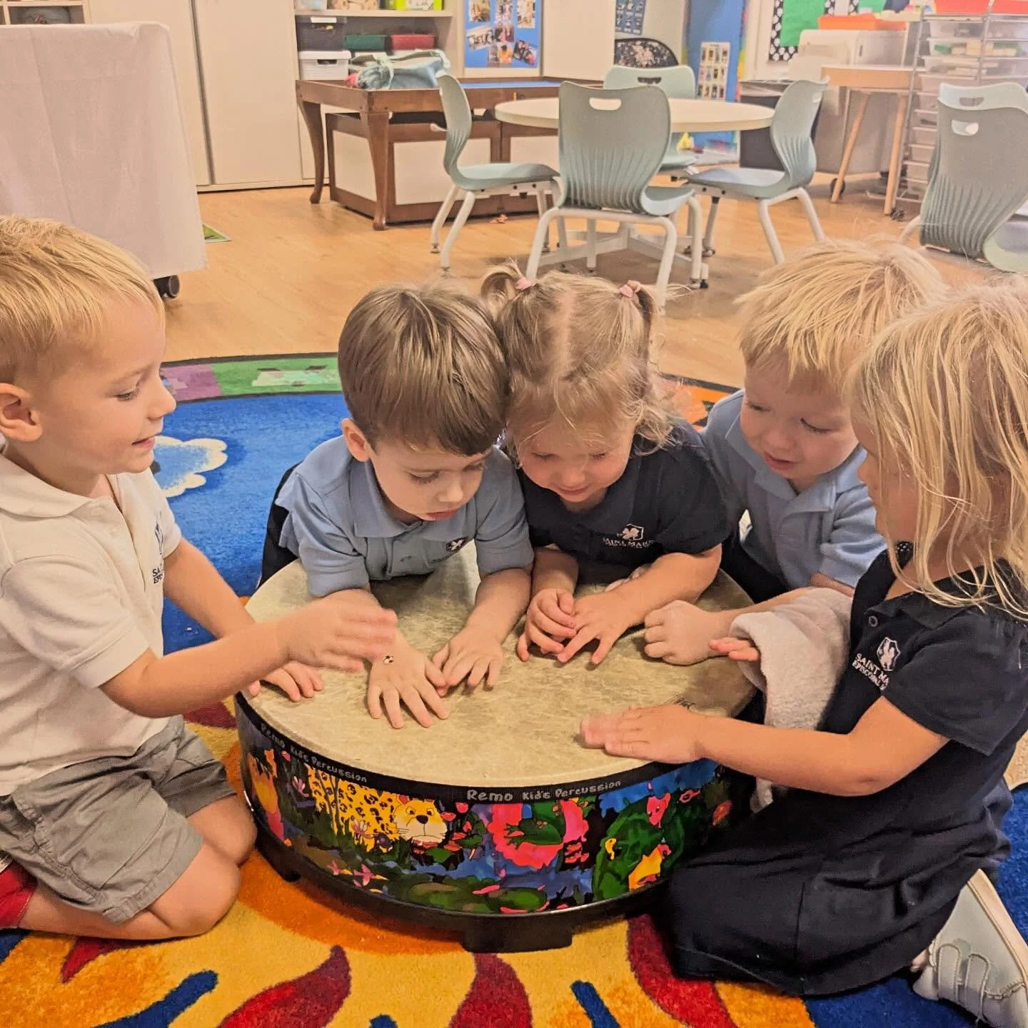 🎵 Tiny hands, big rhythm! 

Our Preschool After School Enrichment Music &amp; Movement class is all about musical fun, teamwork, and creative expression. 

From beats to giggles, these little learners are making magic together!

#SMES #SMEStradition