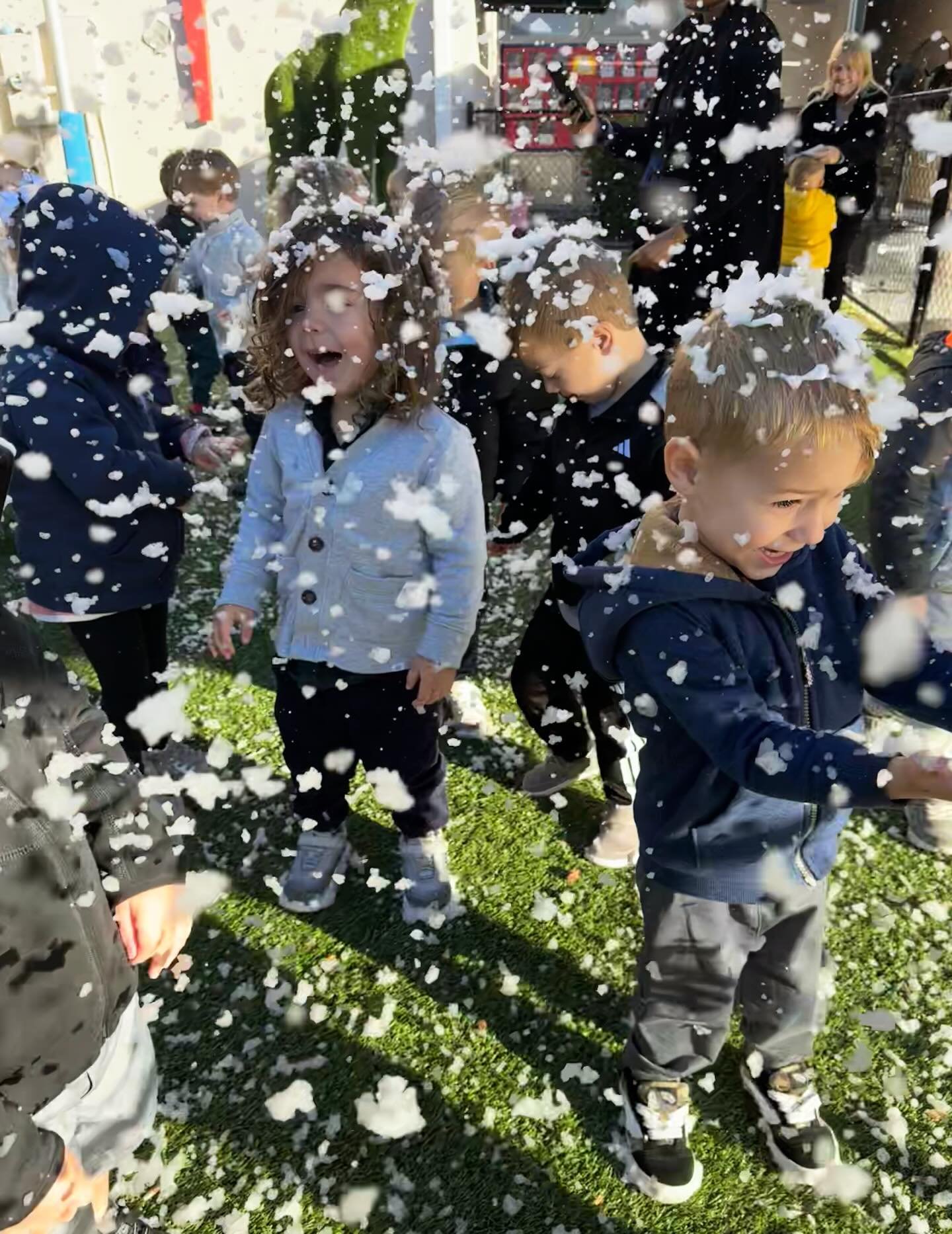Winter in Florida? ❄️

Our adorable PK2 students experienced a total winter wonderland on the playground! From snowfalls to chilly sensory play, the winter fun never ends in our preschool. 

#SMES #SMEStradition #SnowDay