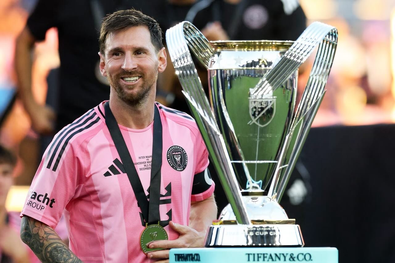 The Roaring Lion Club Live Auction - Must Be There To Bid! 🥂

The Ultimate InterMiami Experience⚽️

Are you ready to see your child on the pitch with Lionel Messi? Bid on 3 tickets to the 2nd ever match at the new Miami Freedom Park! This package in