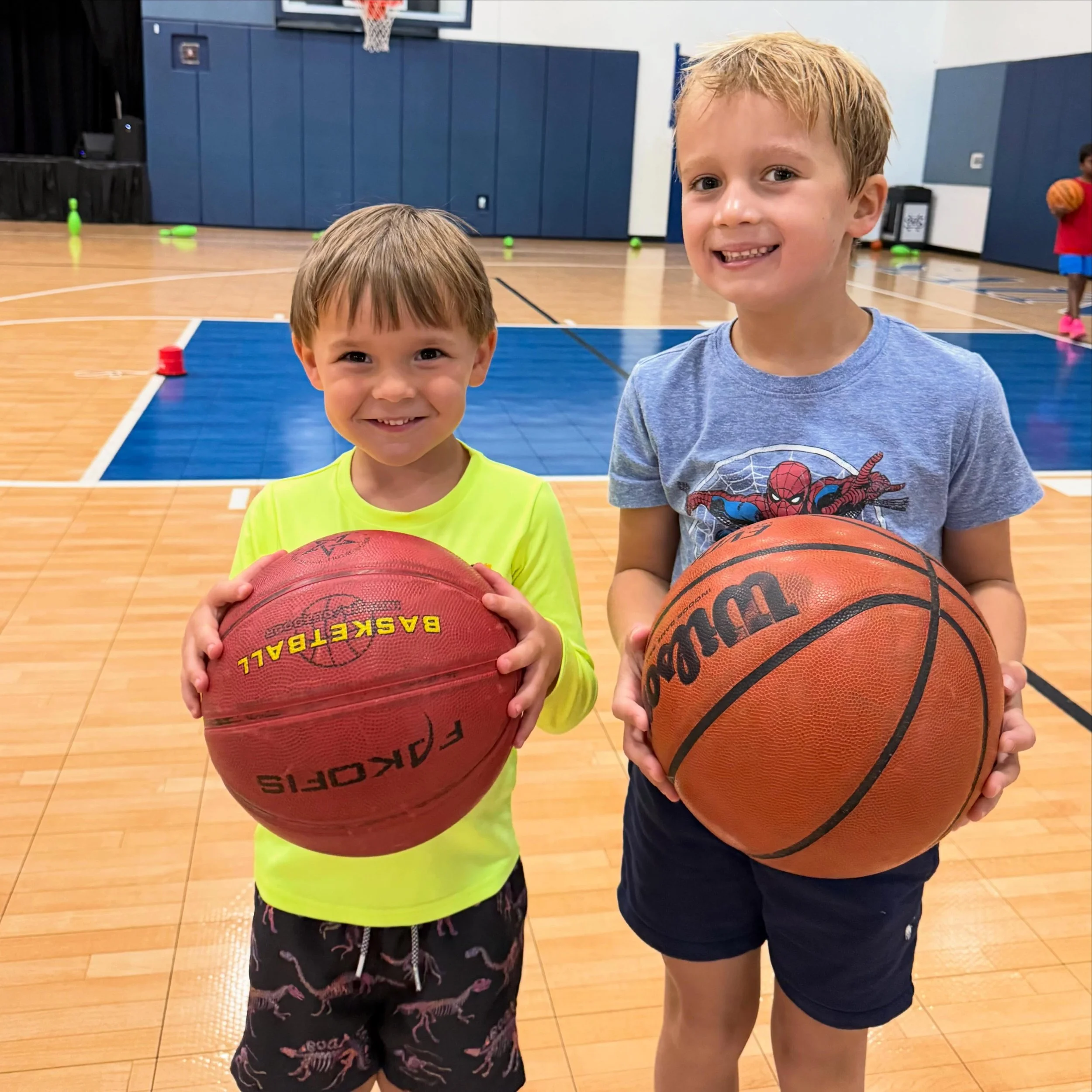 Summer Sports ROAR! 🏀🦁

These campers are learning sportsmanship, teamwork, and what it means to be an athlete this summer. 

They are having a great time playing their favorite sports and discovering new games! 

#SMES #SMEStraditon #SMESAthletics