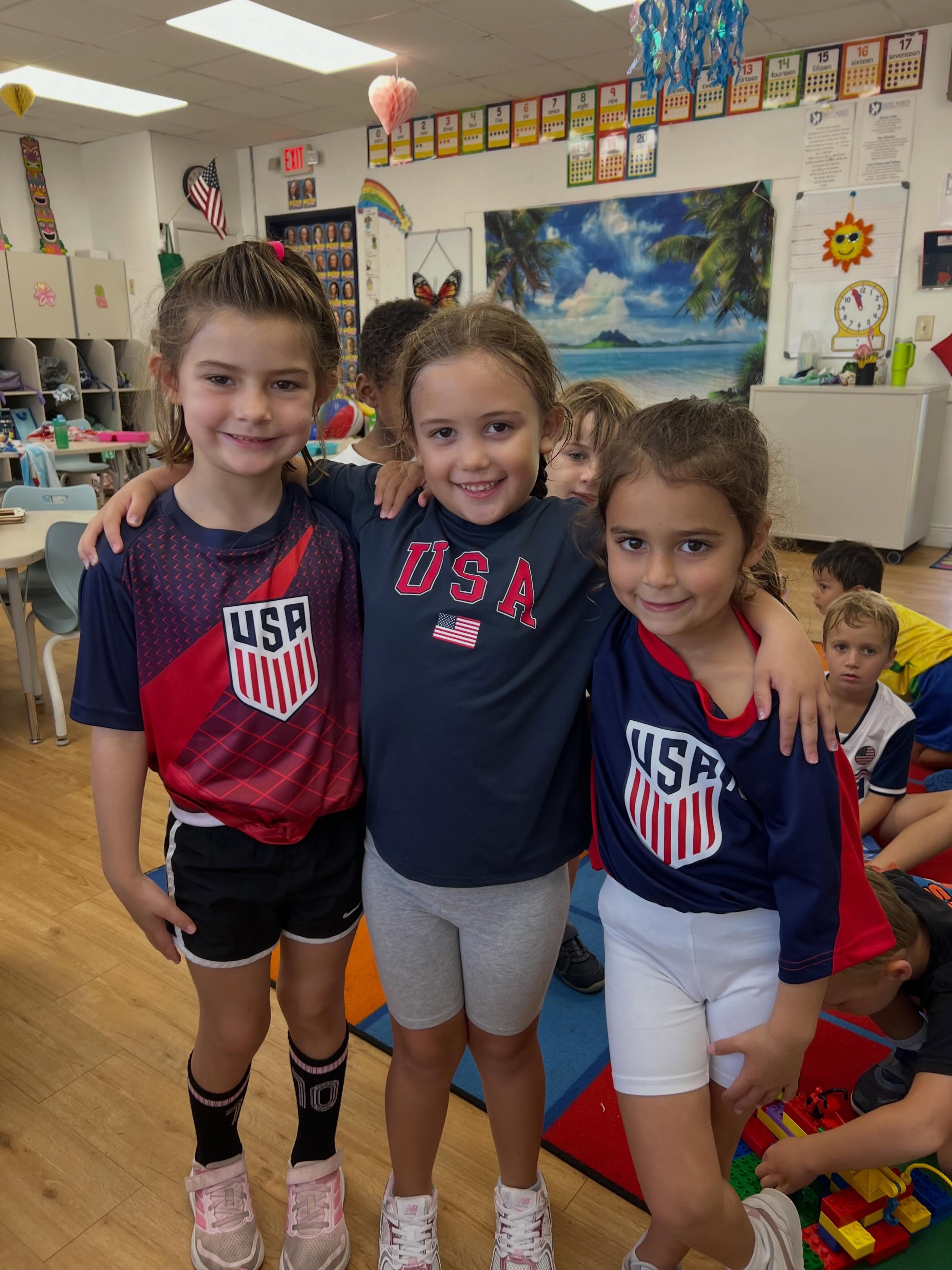 Let&rsquo;s Go USA! ⚽️🇺🇸

Who else is geared up and repping their Team USA merch for the game tonight? Our campers are! 

#SMES #SMECtradition #worldcup #fifa #teamusa