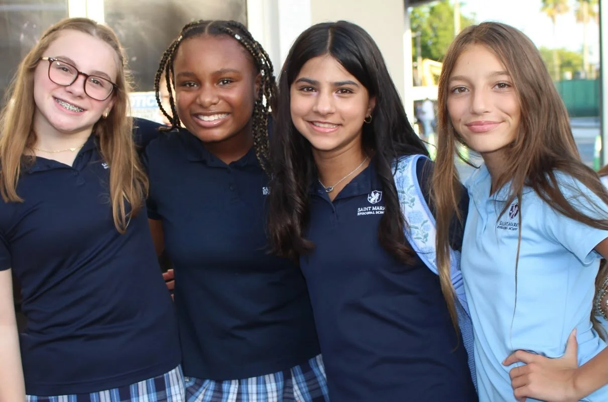 Community Unlocked ✏️🎒

Smiling Students ✔️
Caffeinated Parents ✔️ 
Energized Faculty and Staff ✔️
Admin ready to pivot as needed ✔️

School is in full swing and we are so happy to have a full campus again! 

Here&rsquo;s a look at our first few day