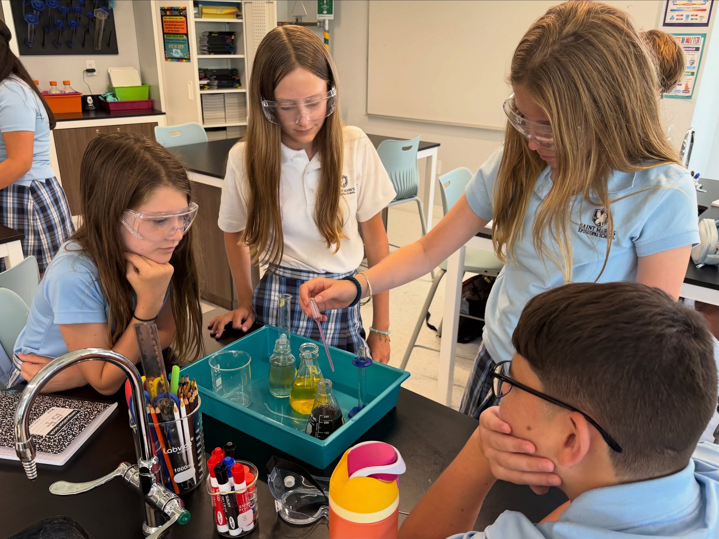 Science in Action 🔬

Our 7th and 8th graders put their lab skills to the test by exploring liquid density in the classroom, before heading out to our on-campus Sea Lab.

Watching them take real world samples right in our backyard is what learning is