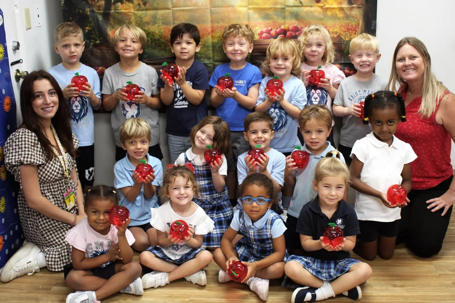 An Apple-licious Day! 🍎

Inspired by the story of Johnny Appleseed, our PK3 and PK4 classes spent a day of hands- on learning! 

From reading, identifying shapes, counting, measuring, to making their own delicious applesauce! 

#SMES #SMEStradition 