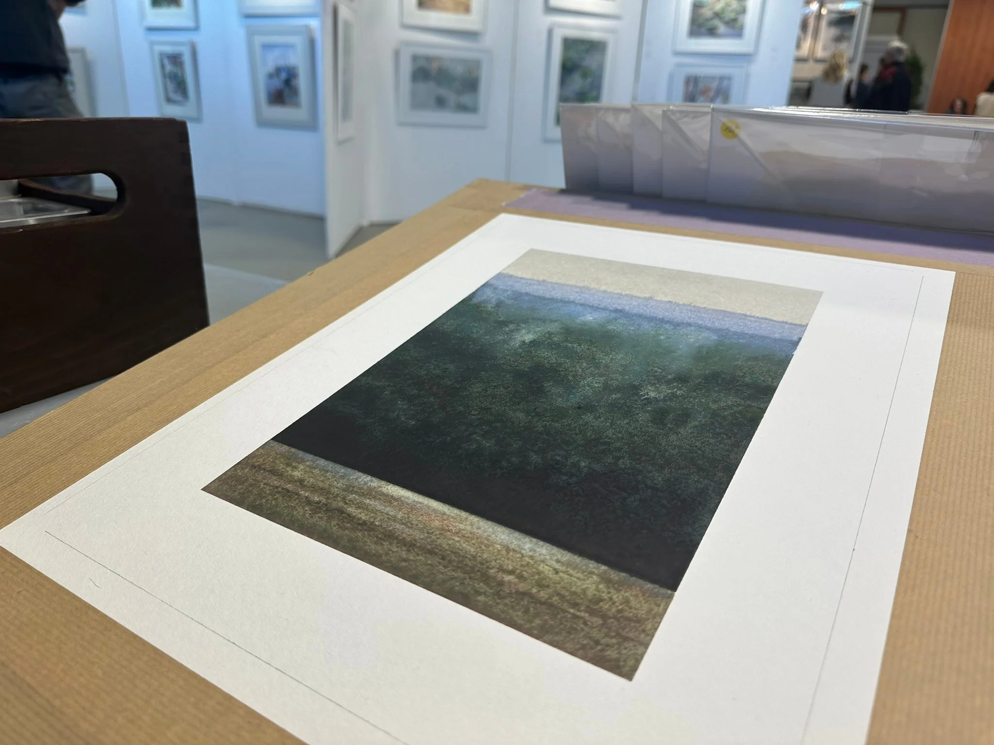 7eme jour au Salon d&rsquo;aquarelle de Caussade&hellip; &ccedil;a baigne dans les pigments.