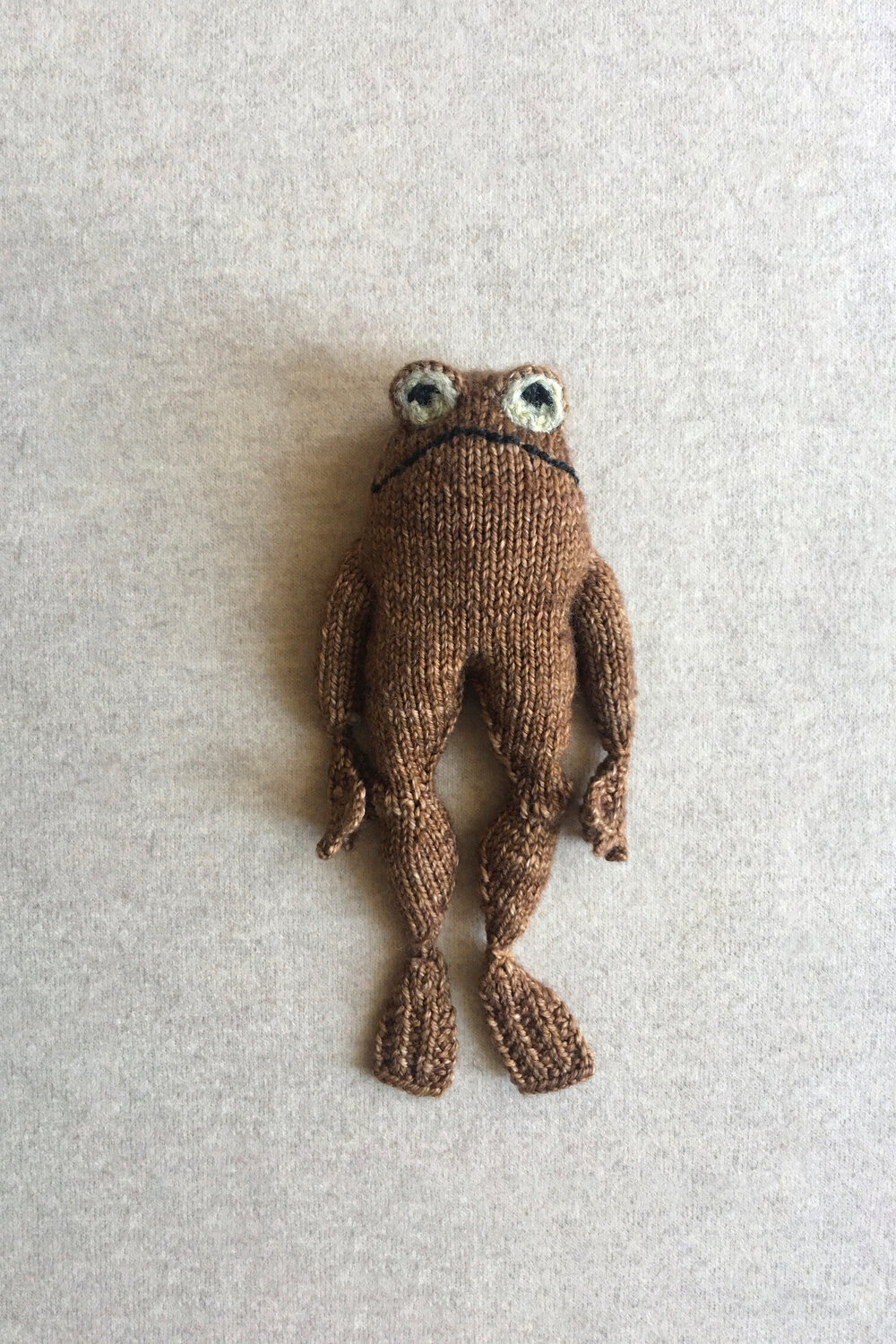 Frog and toad natural wool miniature toad Needle felted frog wool felt frog sculpture toad green felt frog tiny figurine