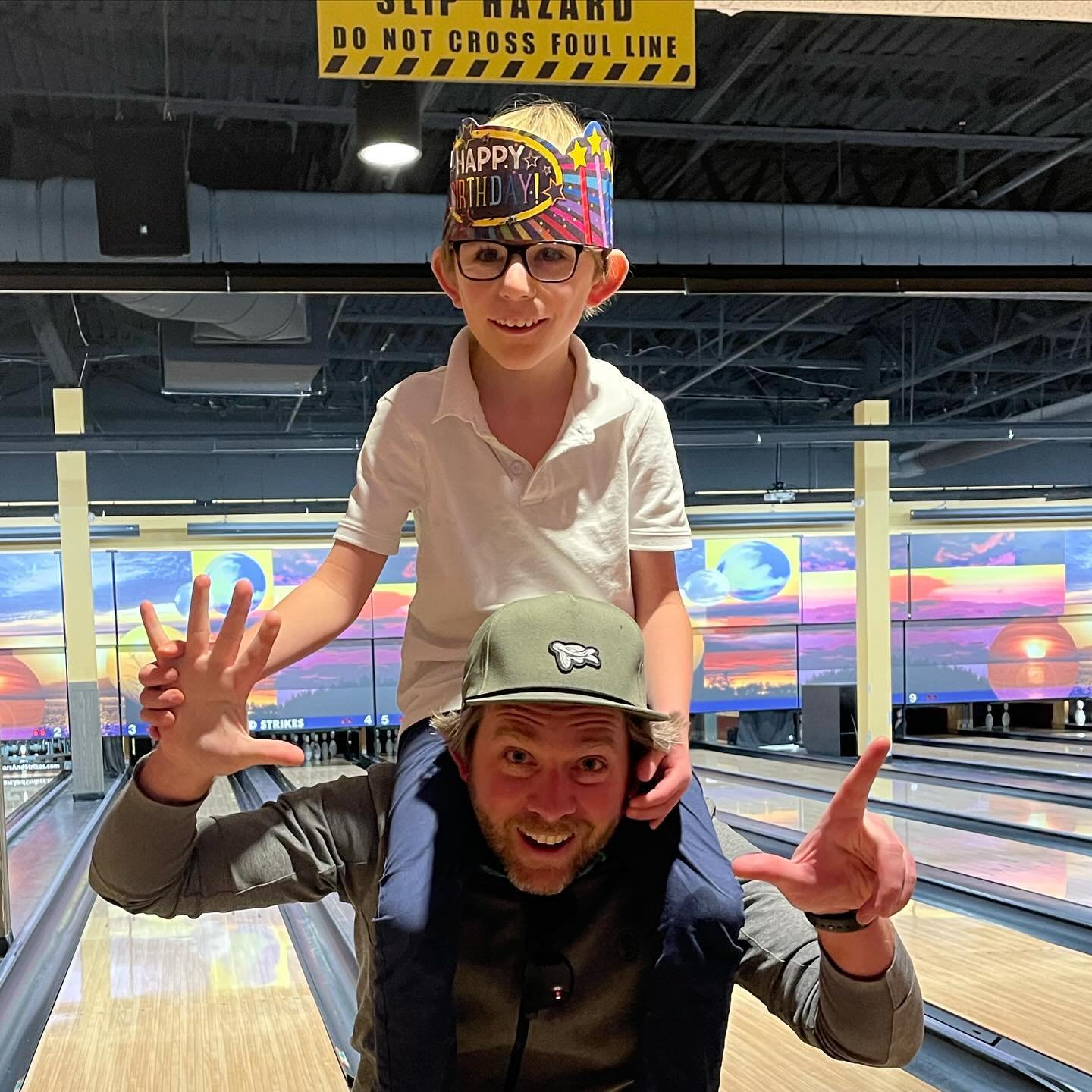 🎳 S E V E N 🎳 #wardonmyshoulders