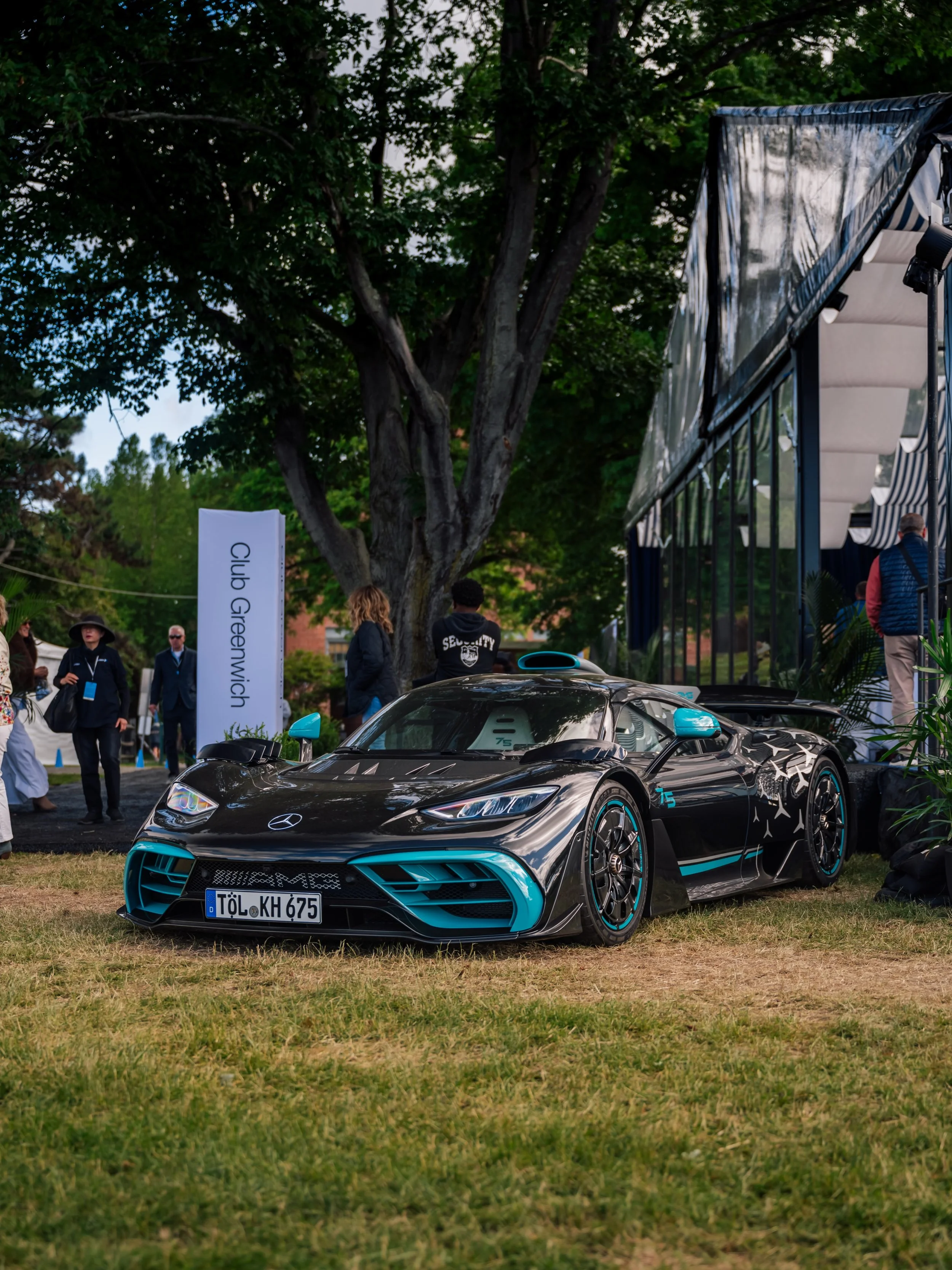 @greenwichconcours always brings the heat 🔥 
Another great year at one of the nicest concours locations!
#greenwichconcours #mercedesamg #projectone