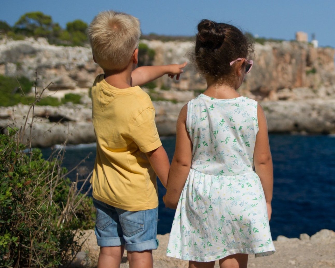 Paxton to Investigate Promotion of Puberty Blockers in Children