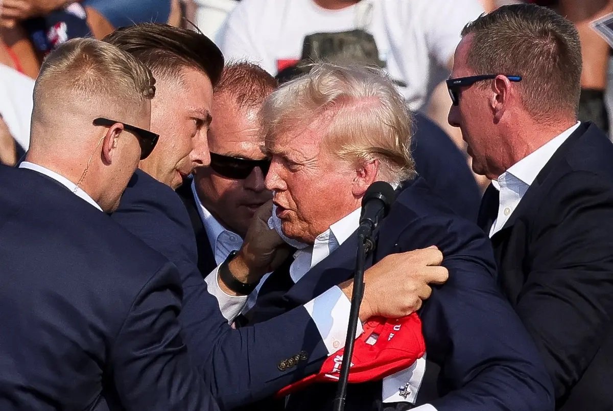 Texas leaders Express Outrage After Trump is Rushed Offstage