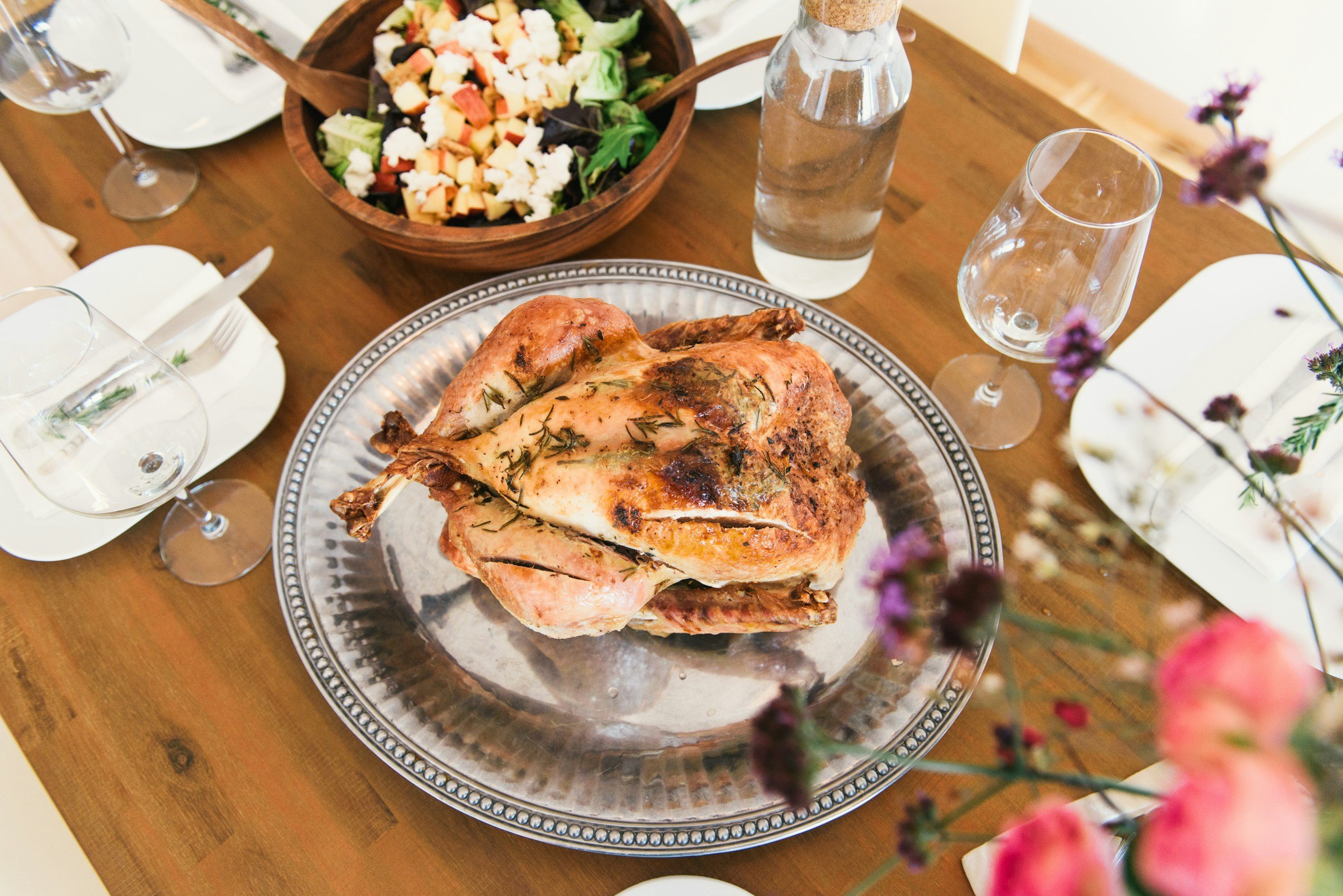 The Right Tools to Prepare Your Turkey Safely