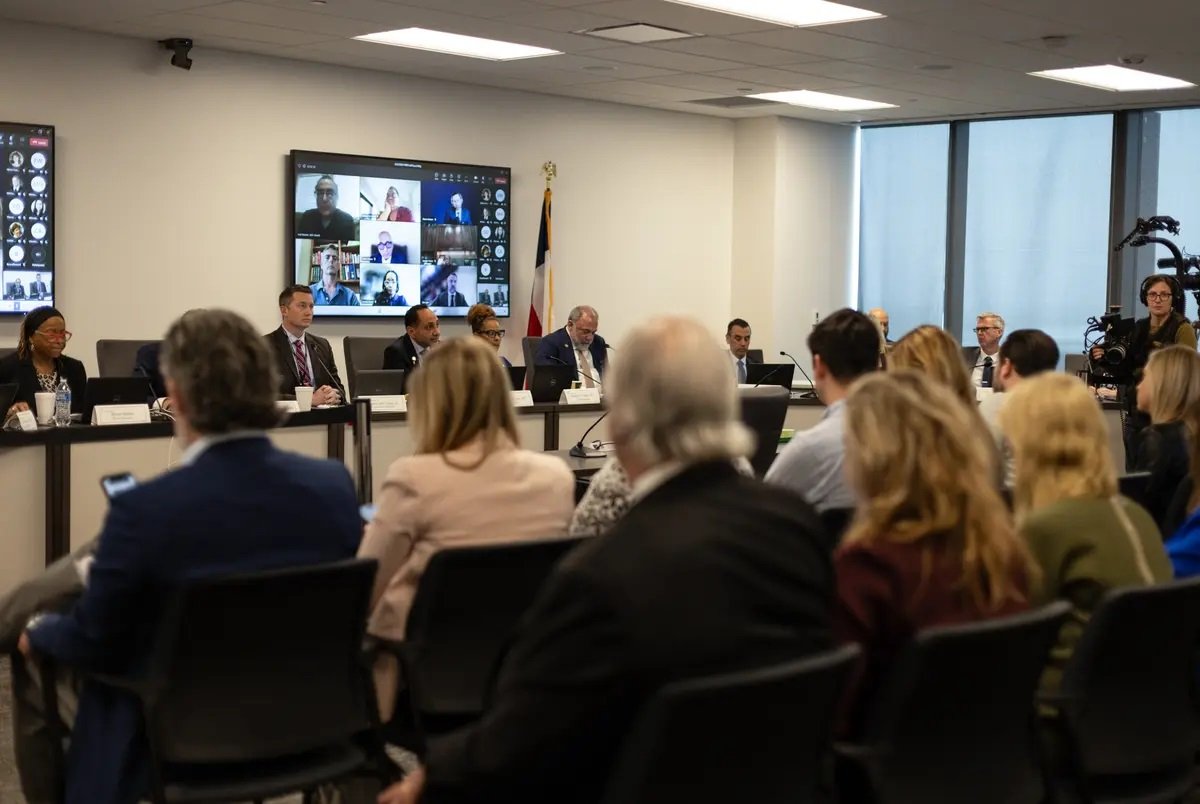 Texas Medical Director Retires After Uproar Over His Planned Parenthood Employment
