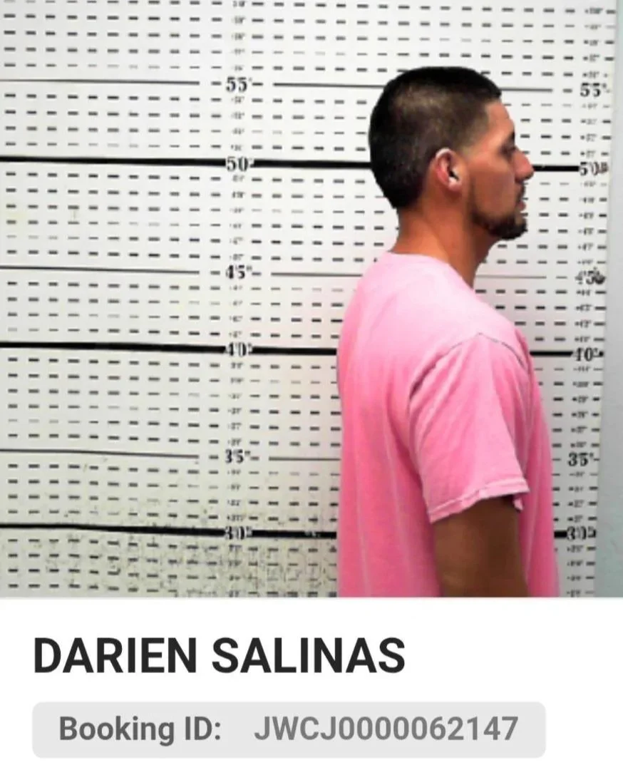 Darien+Salinas.jpg