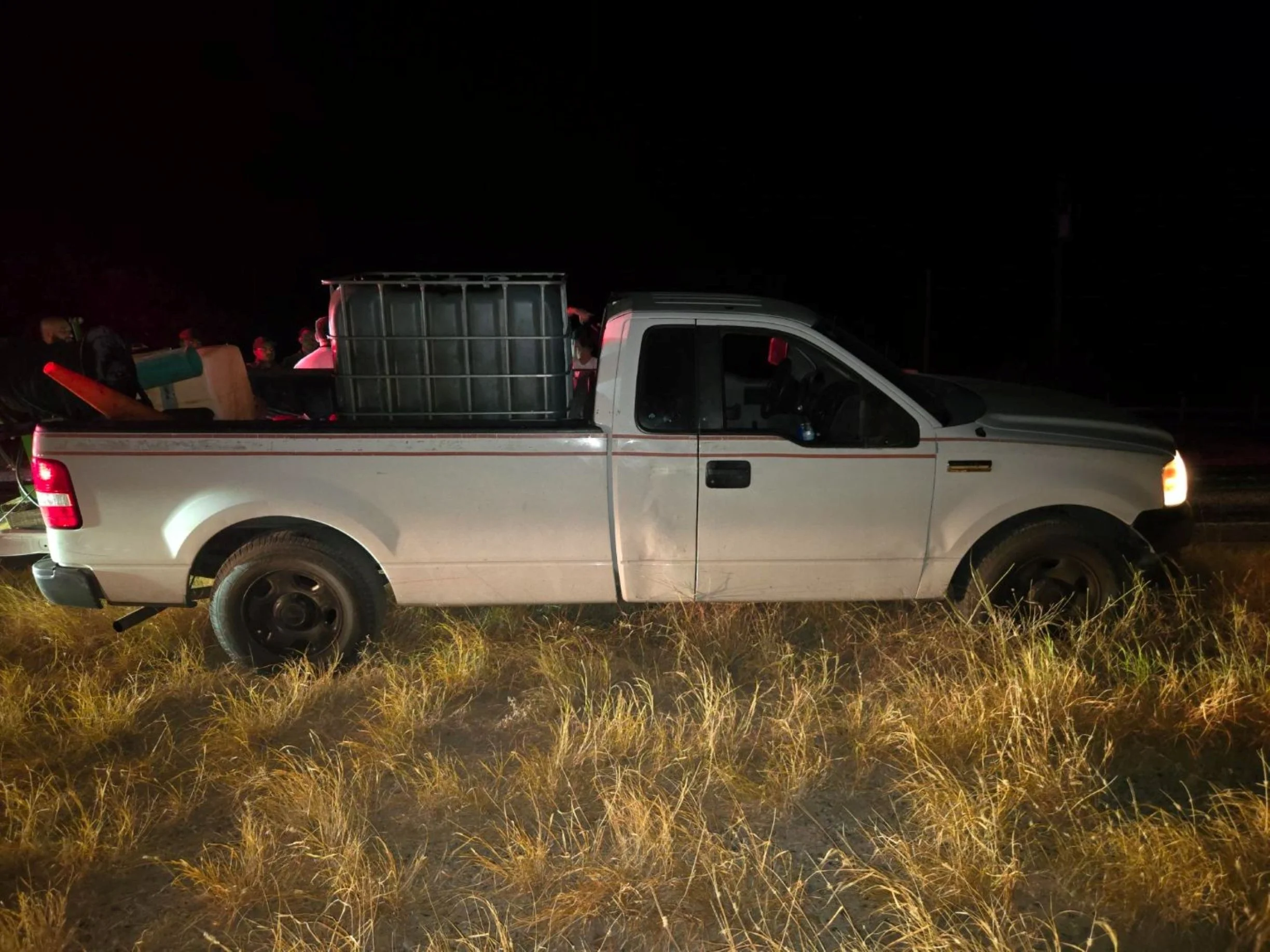 white truck.jpg
