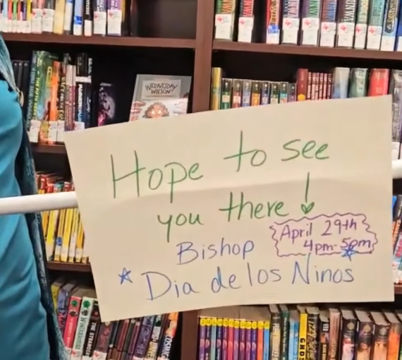 Día de los Niños at Bishop Library