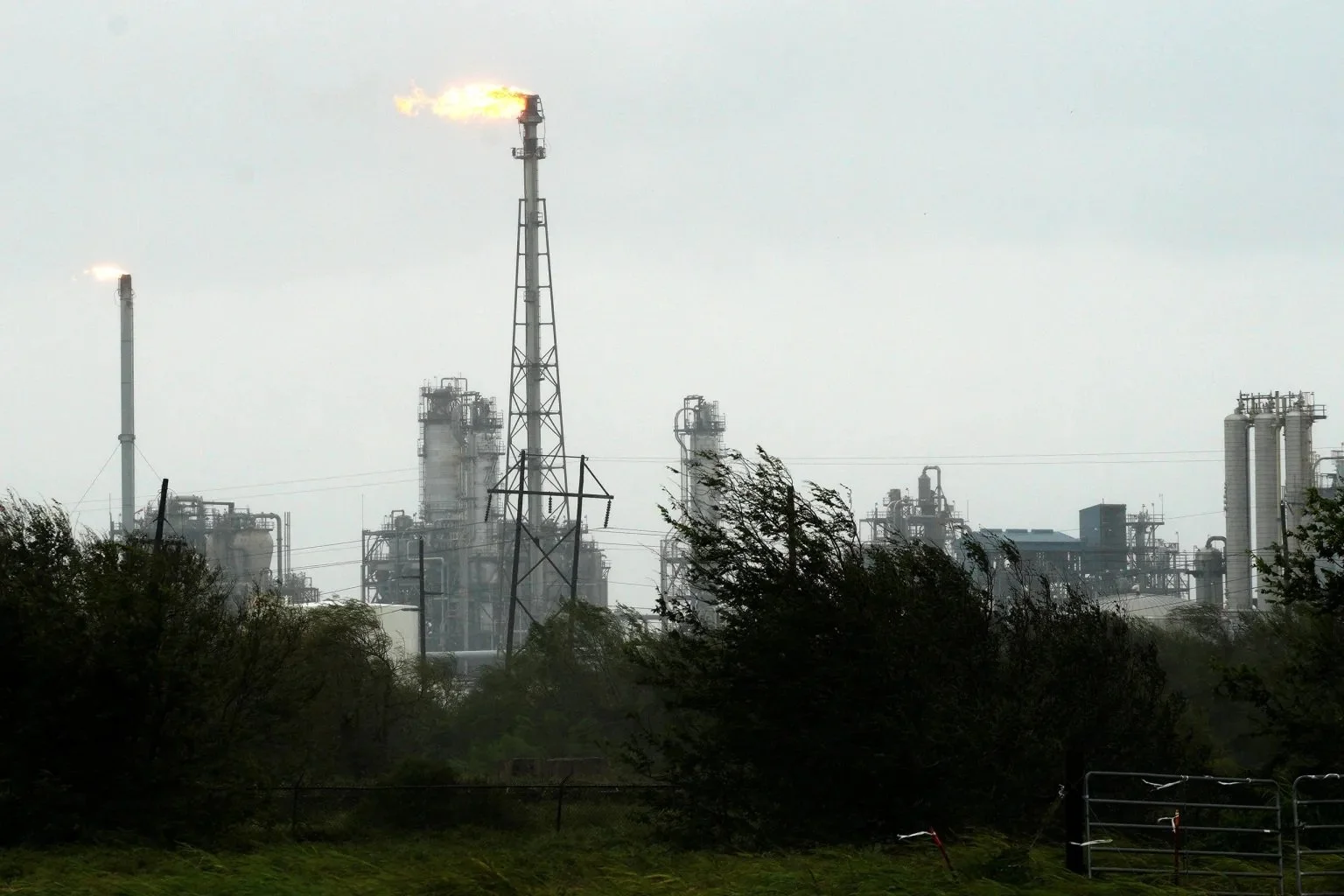 Texas Sues Dow, Claiming “Habitual” Pollution Violations at Gulf Coast Chemical Plant