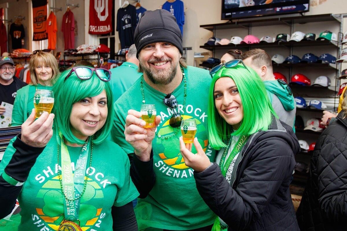 It's time to break out the green and get ready for some St. Patty's Day fun at the St. Patrick's Day Beer Walk in @downtownmckinney THIS Saturday! 🤩
Tickets are only $30 and include: 
🍀 Event access on Saturday, March 11
🍀 A signature McKinney St.