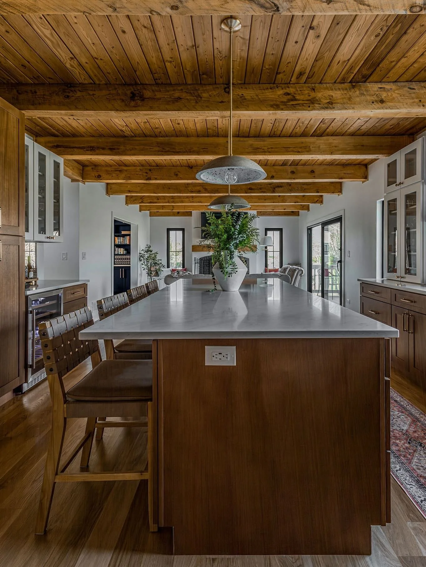 A successful renovation is about so much more than selecting beautiful finishes.

When the interior designer and remodeling team work together from day one, every detail is considered&mdash;from design development and material selections to construct