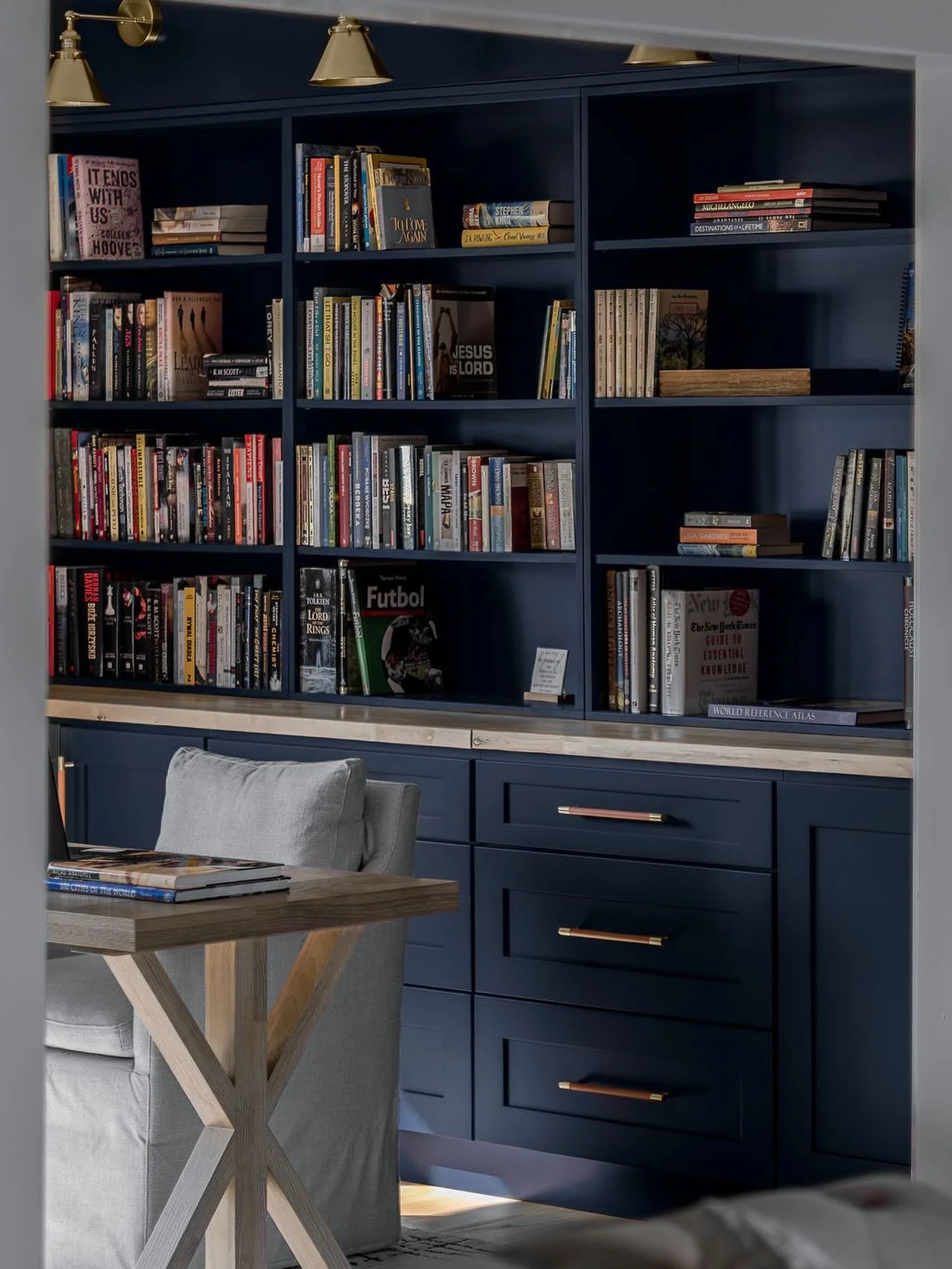 Would You Want a Home That Feels Like You?

Your home shouldn&rsquo;t look like a showroom.

It should tell your story.

The goal isn&rsquo;t to copy what&rsquo;s trending online. It&rsquo;s to create a space that feels personal, comfortable, and uni