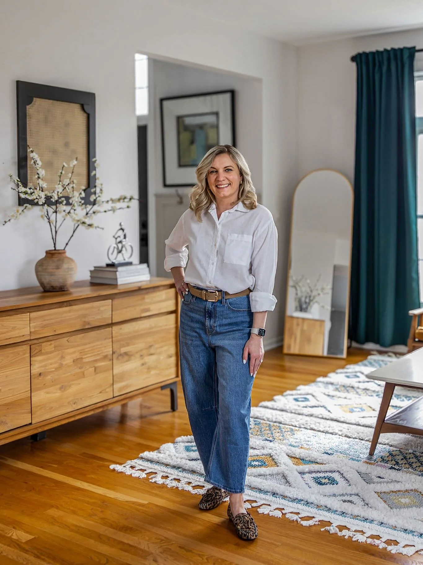 What most people don&rsquo;t realize about interior design&hellip;

It&rsquo;s not really about pillows, paint colors, or picking pretty finishes.

It&rsquo;s about solving problems before they happen.

It&rsquo;s thinking through how you&rsquo;ll mo