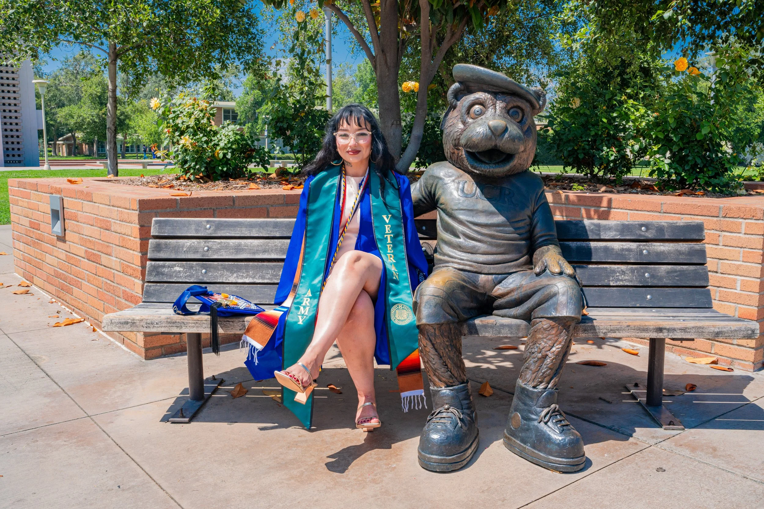 Mezmeriscenes.graduation.photography.services.graduation.photography (42).jpg