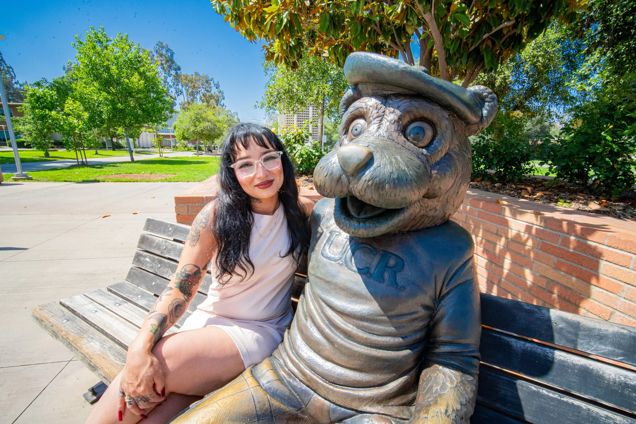 Mezmeriscenes.graduation.photography.services.graduation.photography (7).jpg