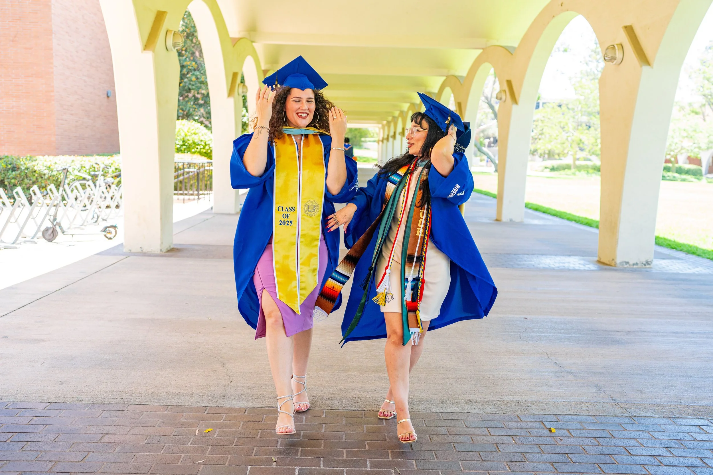Mezmeriscenes.graduation.photography.services.graduation.photography (50).jpg