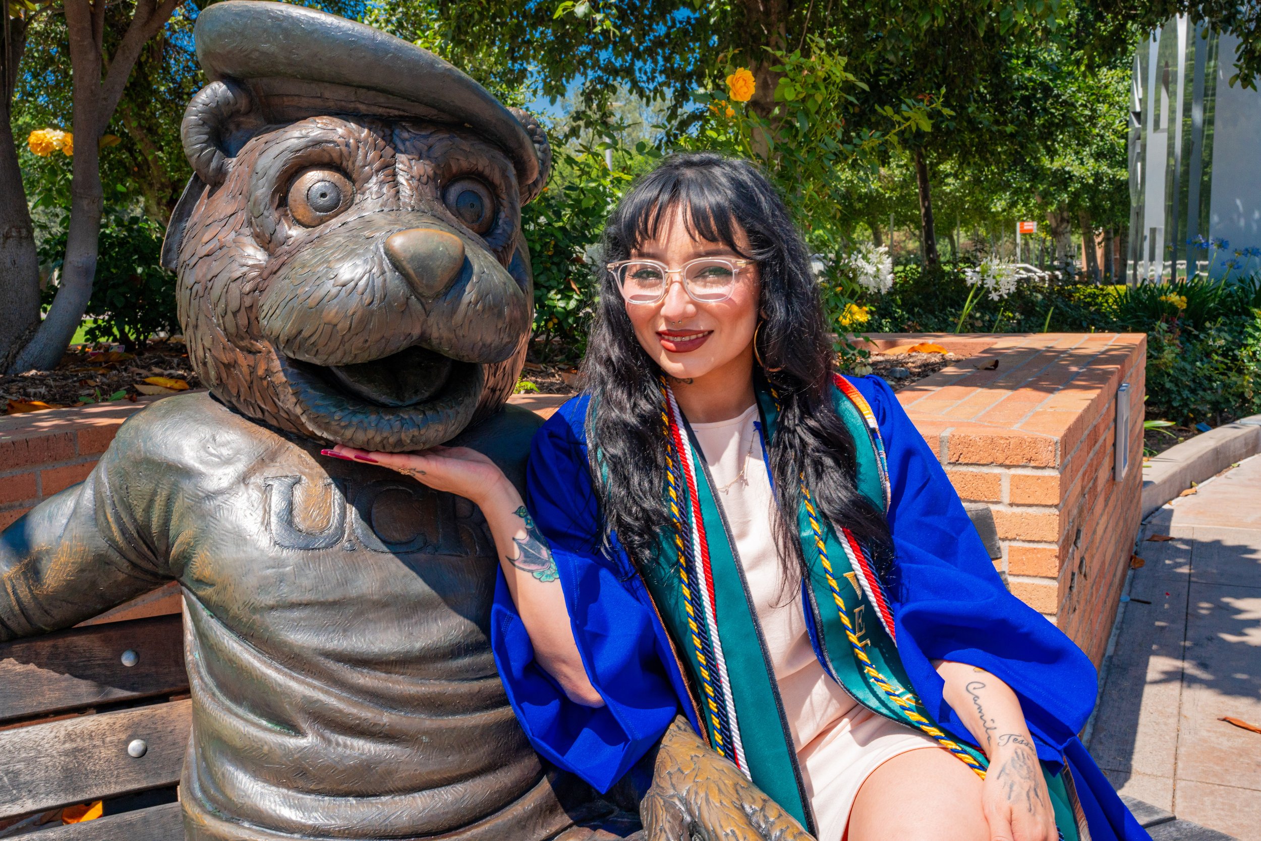 Mezmeriscenes.graduation.photography.services.graduation.photography (44).jpg