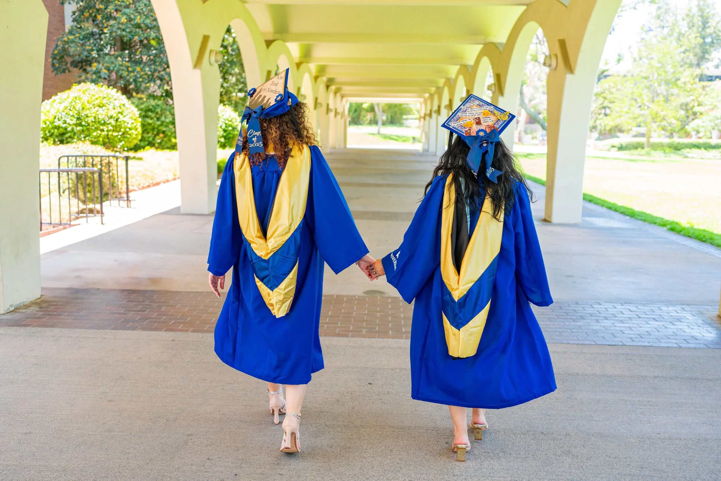 Mezmeriscenes.graduation.photography.services.graduation.photography (52).jpg