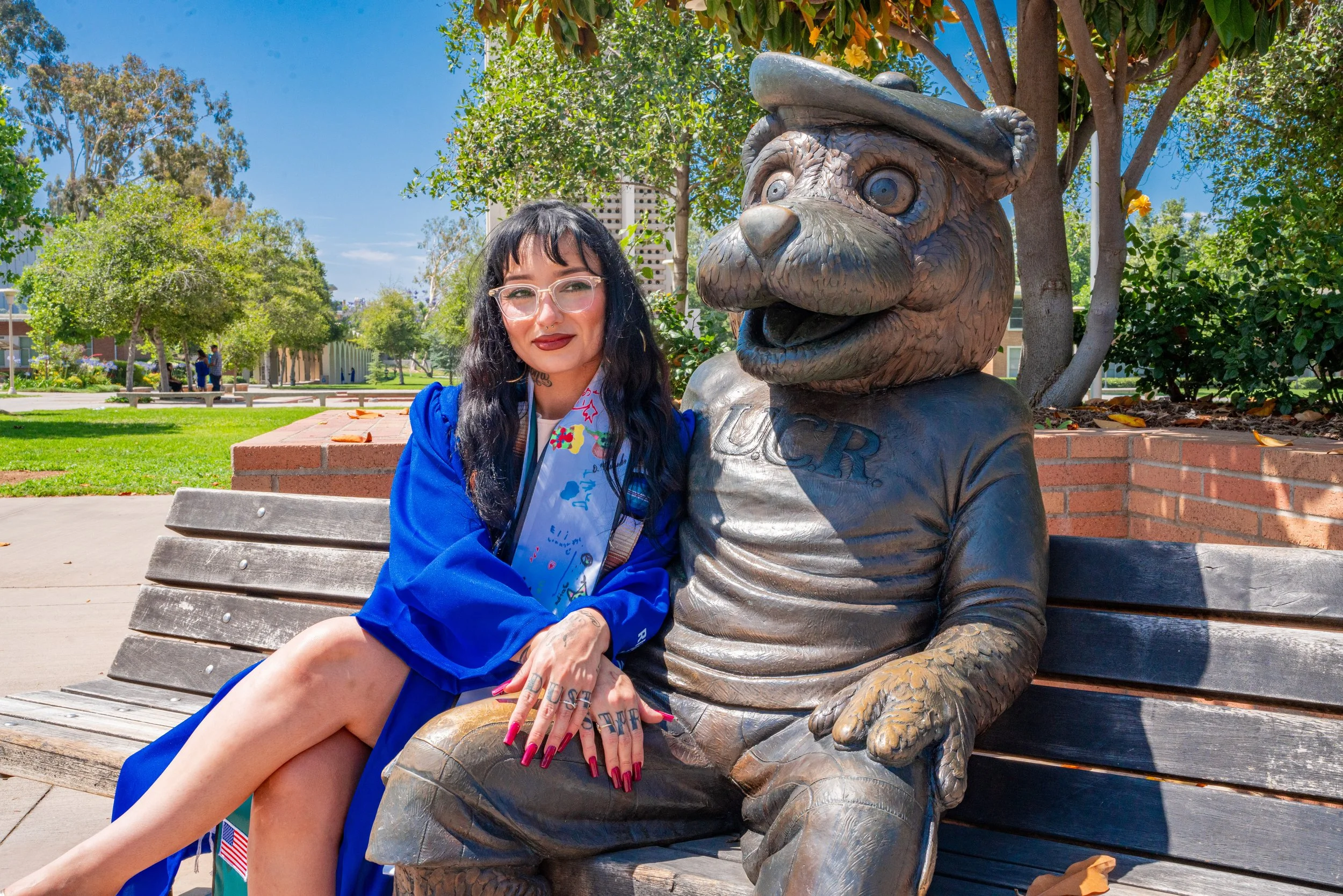 Mezmeriscenes.graduation.photography.services.graduation.photography (39).jpg