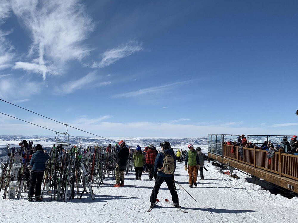 mountain-top-ski-rack-deck-with-people-steamboat