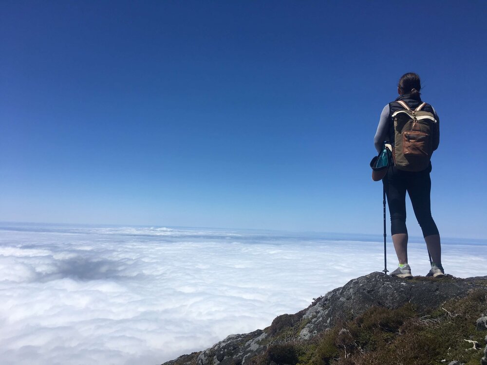 Hiker-view-looking-over-clouds-mt-pico